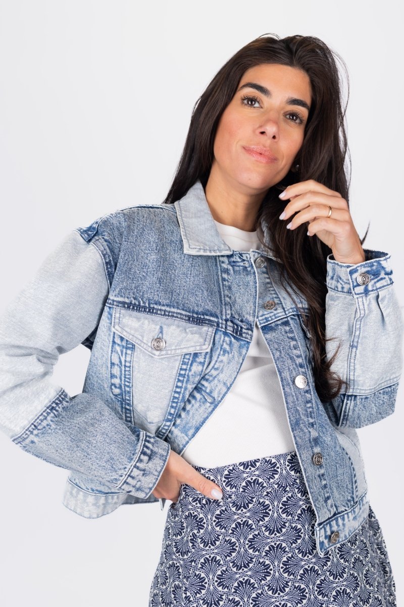 ジャケット・アウター Patchwork Denim Jacket LLA0321 Patchwork Denim Jacket (Blue) – Yakira Bella