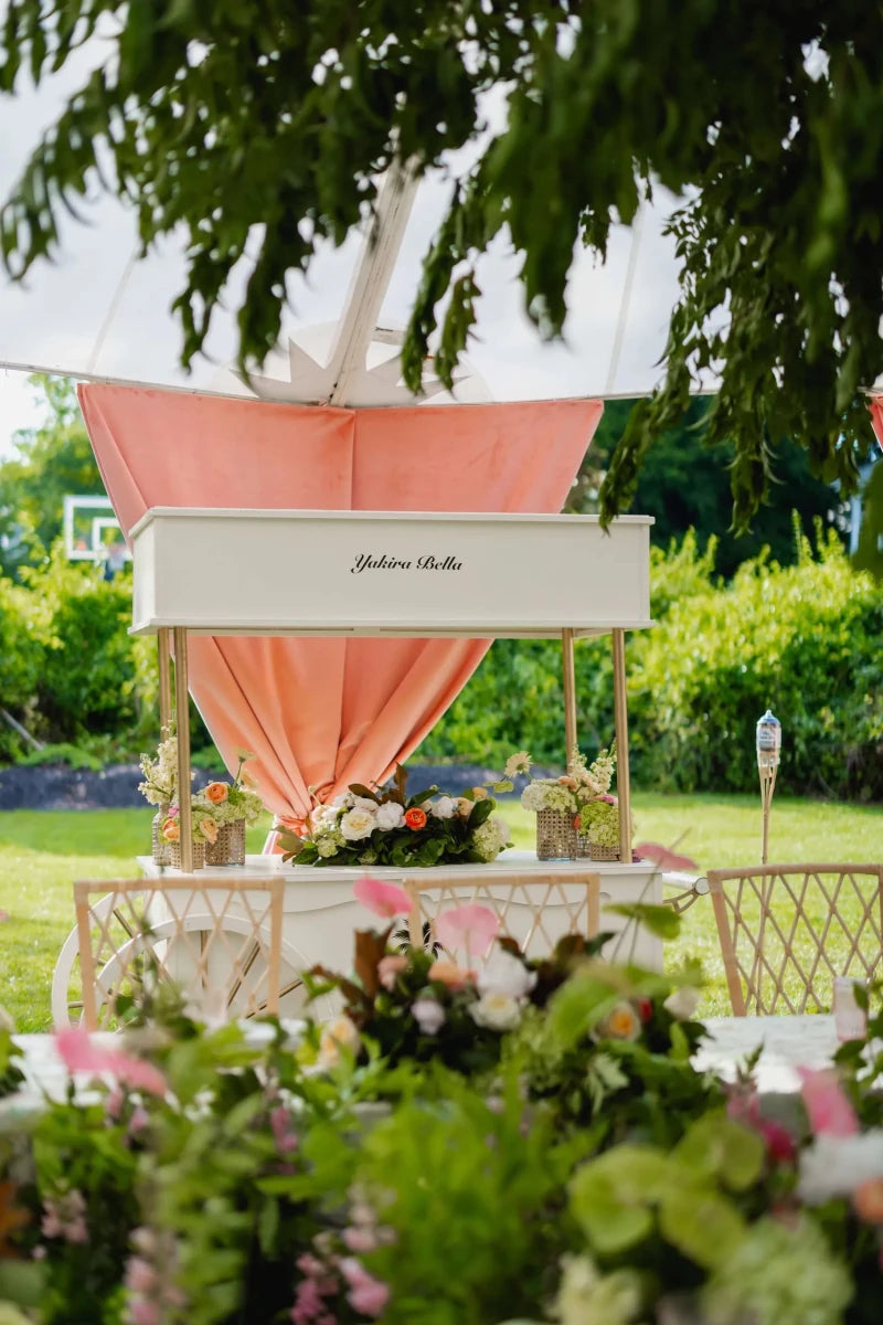 The dinner cart