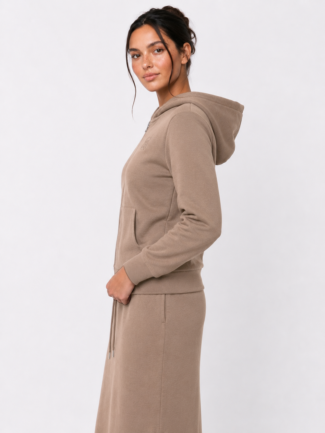 Amory Full-Zip Hoodie (Mocha)