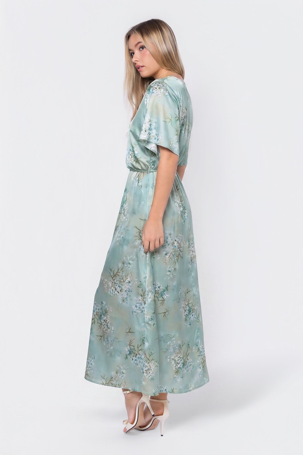 Juniper Dress (Green Flower) M Juniper Dress (Green Flower) M