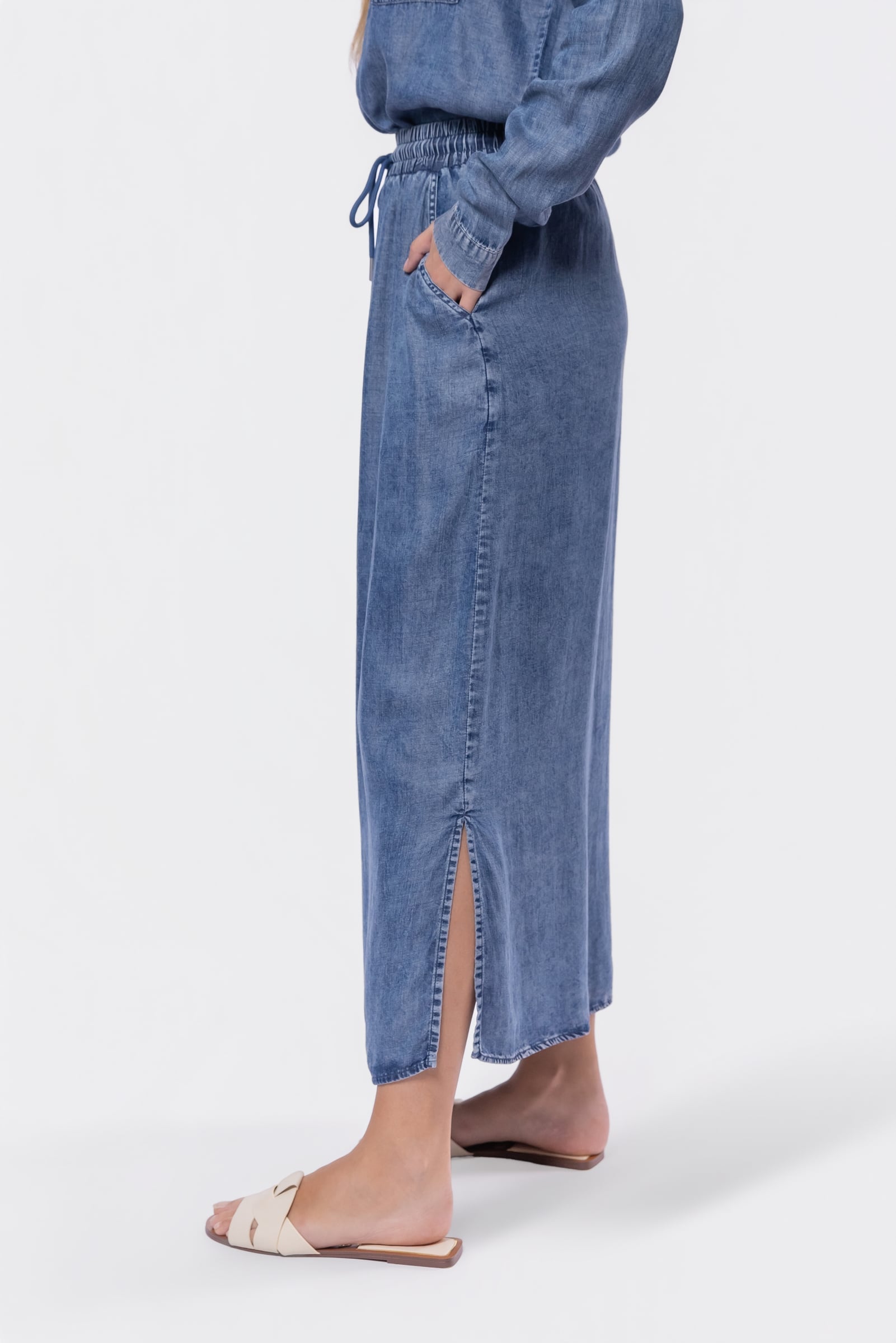 Denver Skirt 36" (Blue)