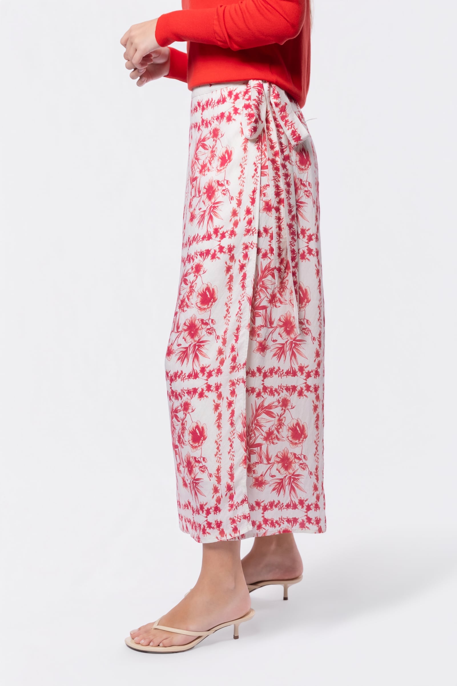 Leila Skirt (White Red)