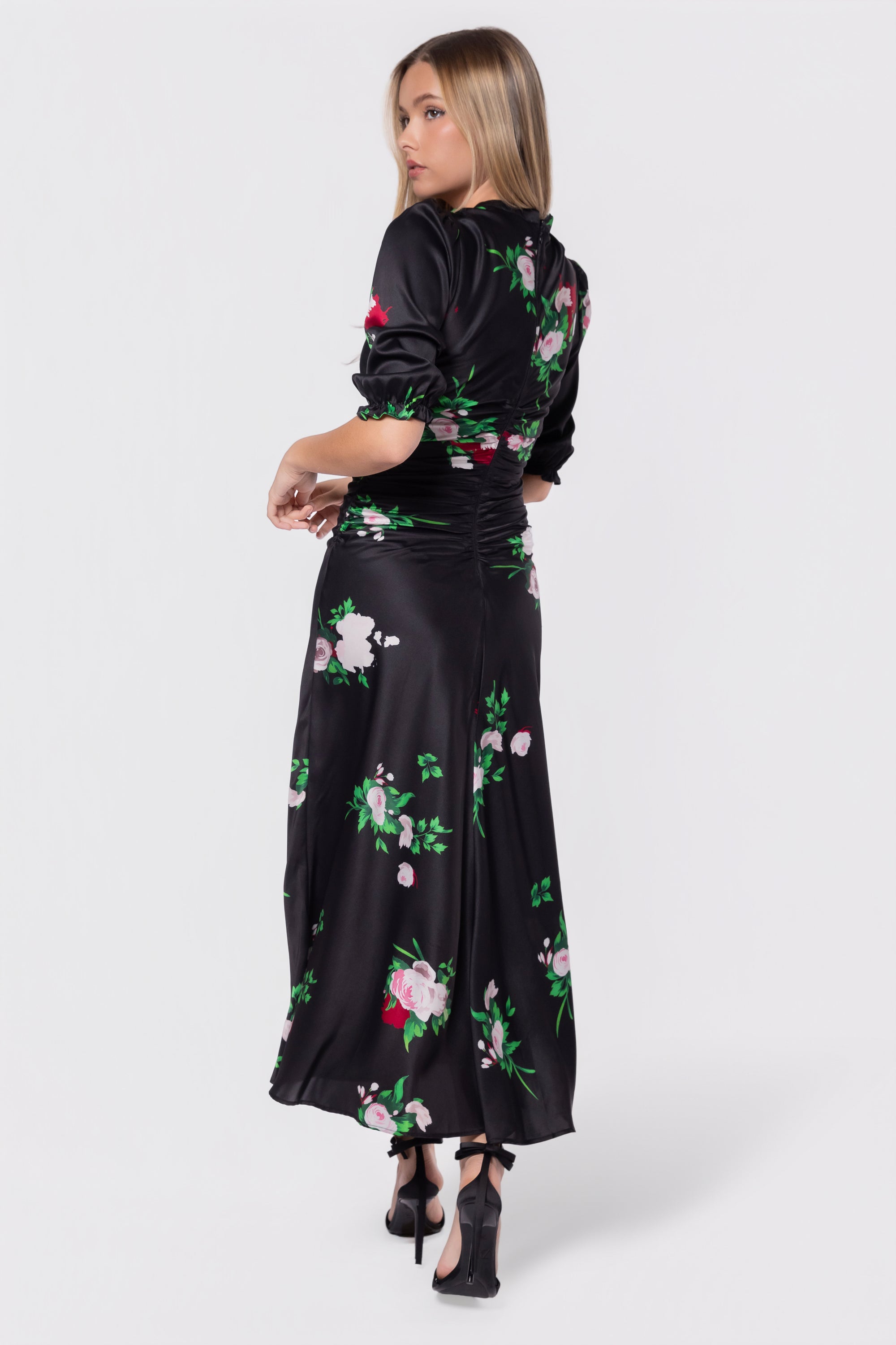 Audrey Dress Short Sleeve (Black Ground)