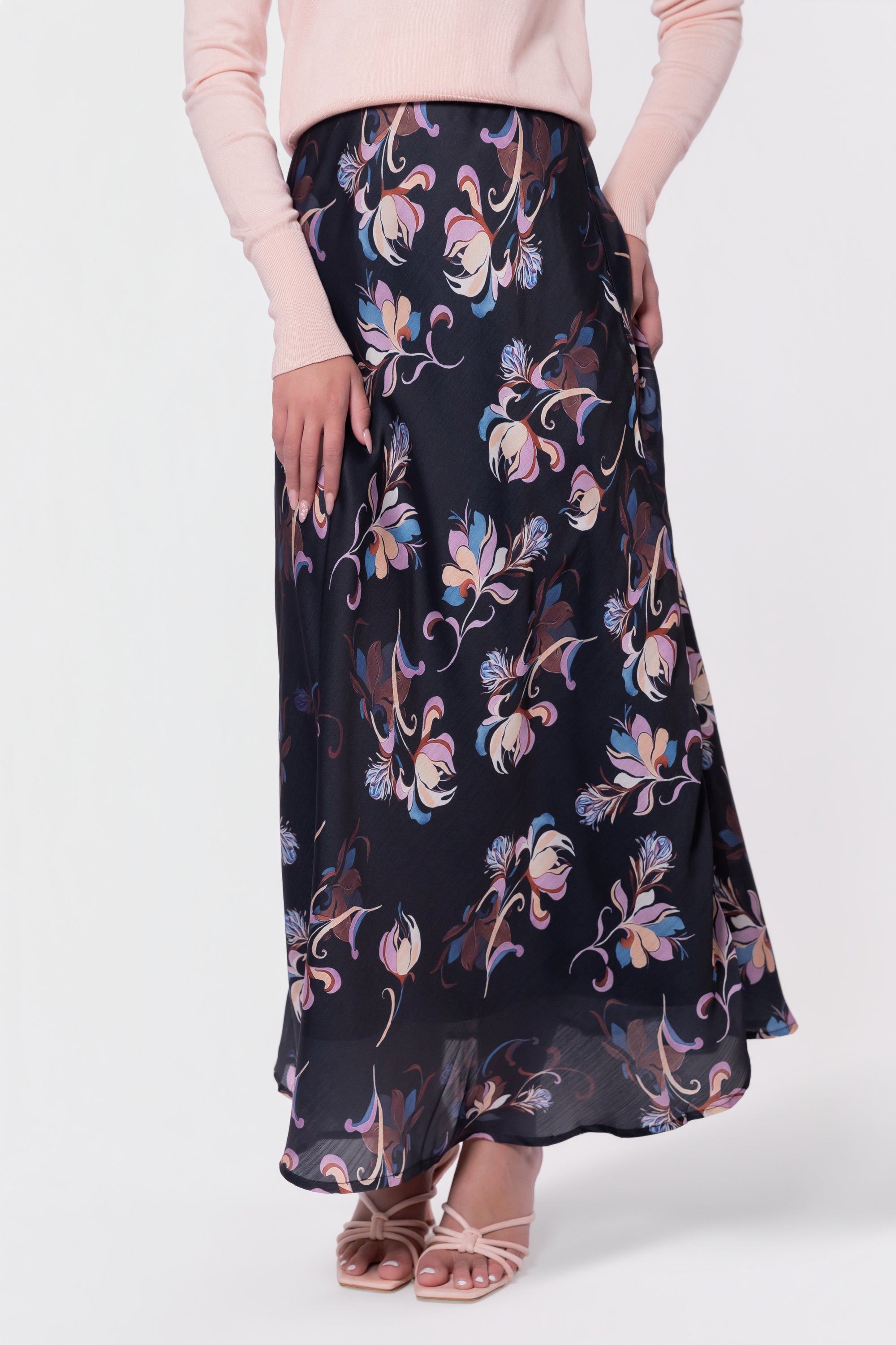 Lisa Skirt (Black Pattern)