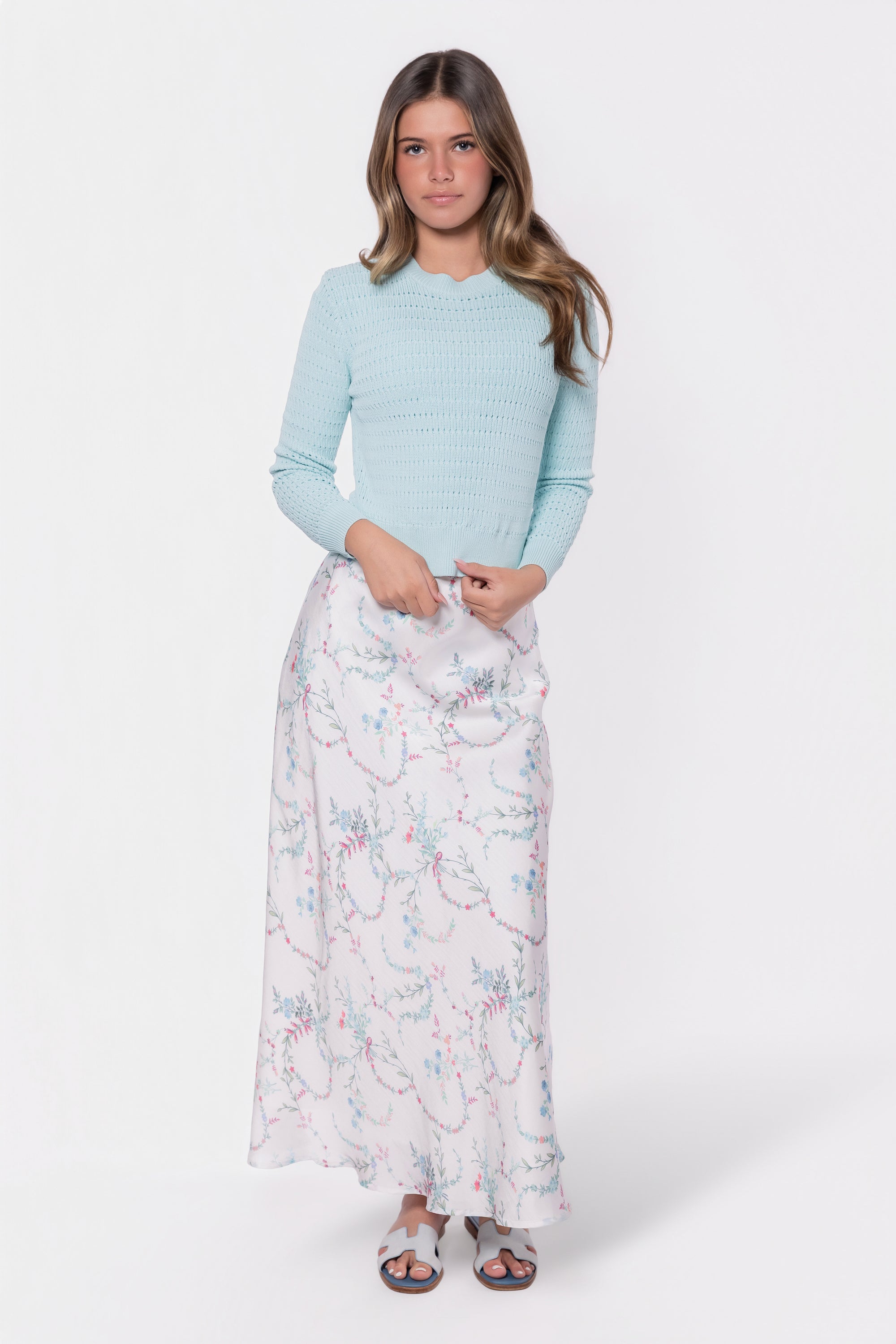Lisa Skirt (White Flower)