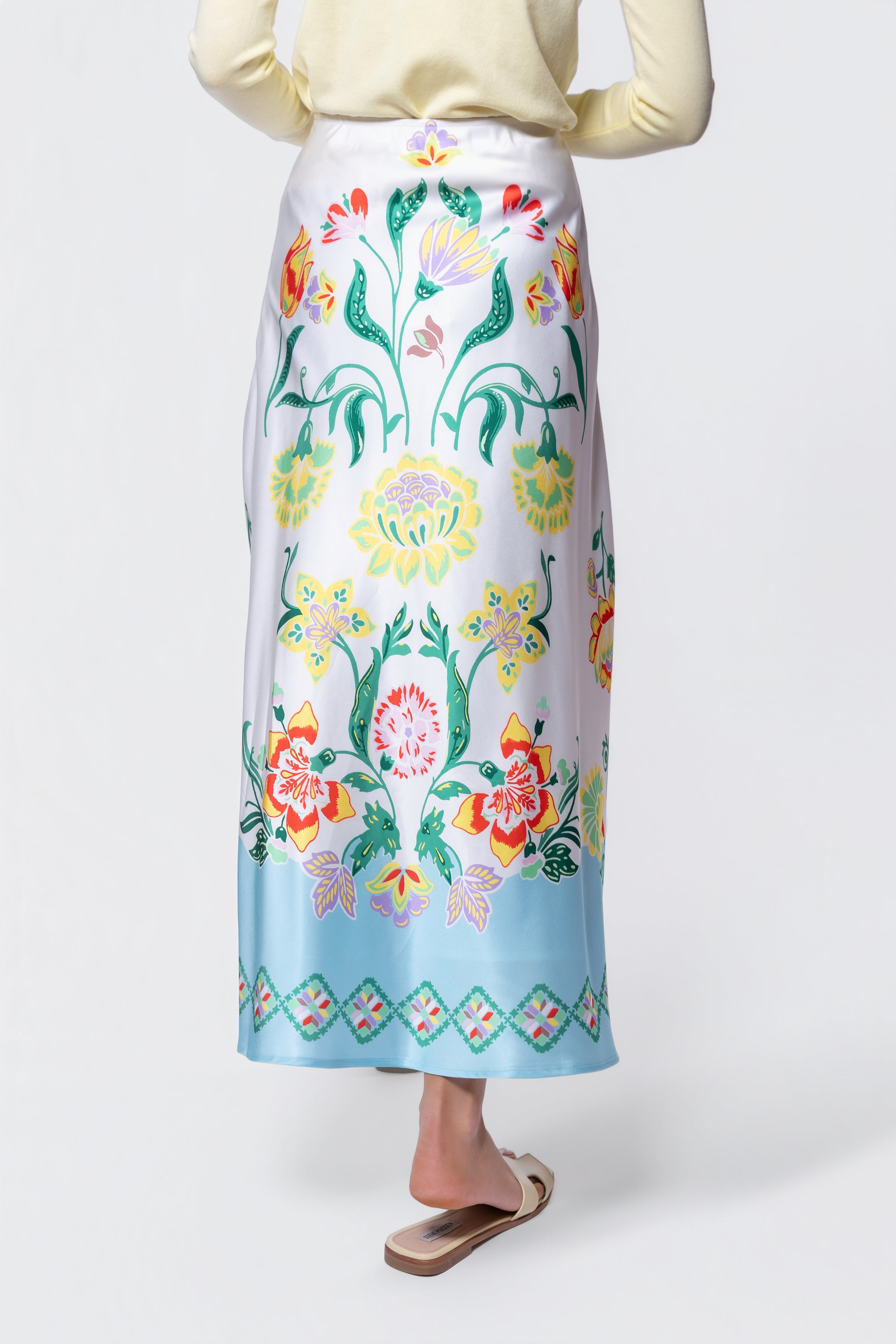 Lisa Skirt (White Pattern)