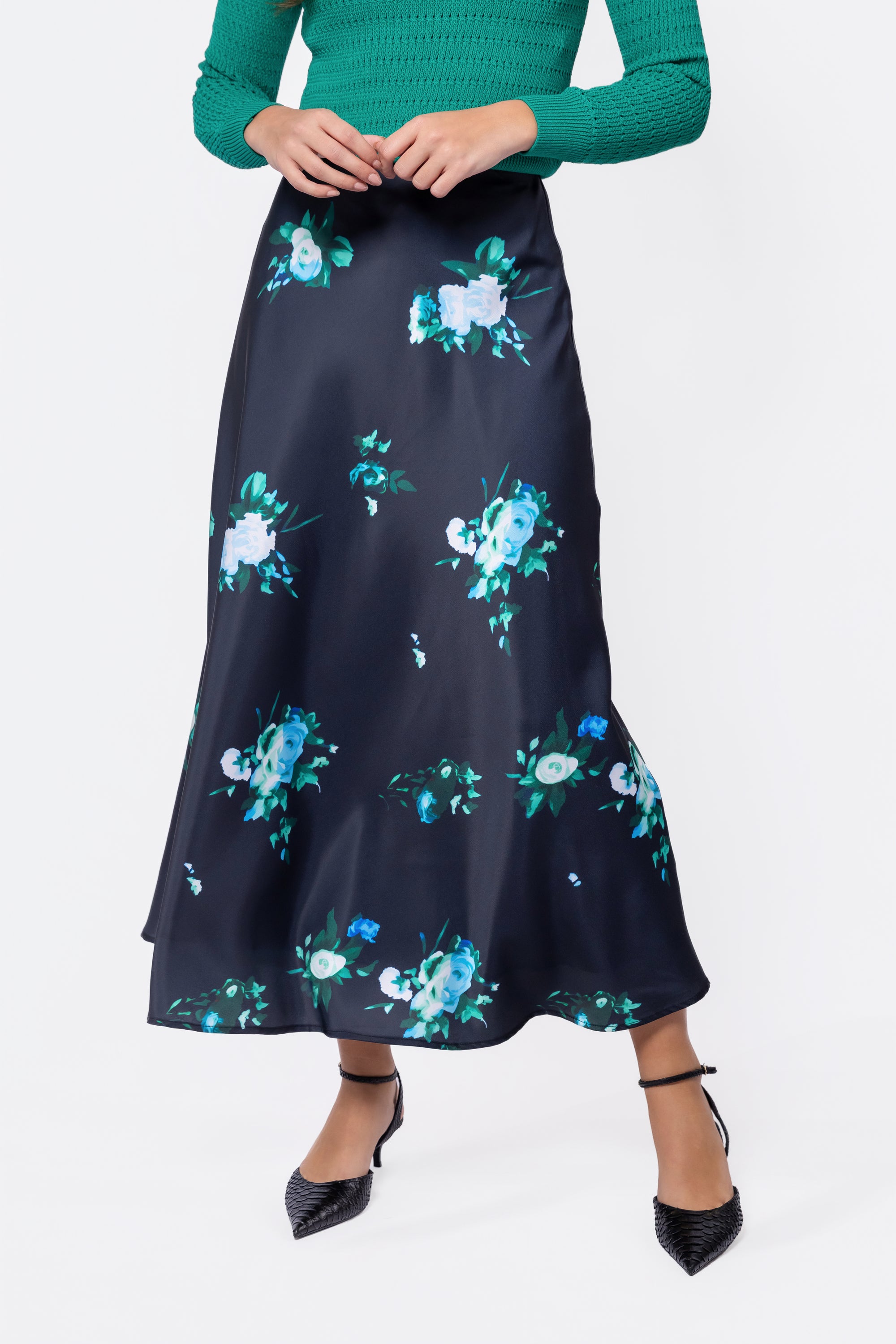 Lisa Skirt (Dark Green Flower)