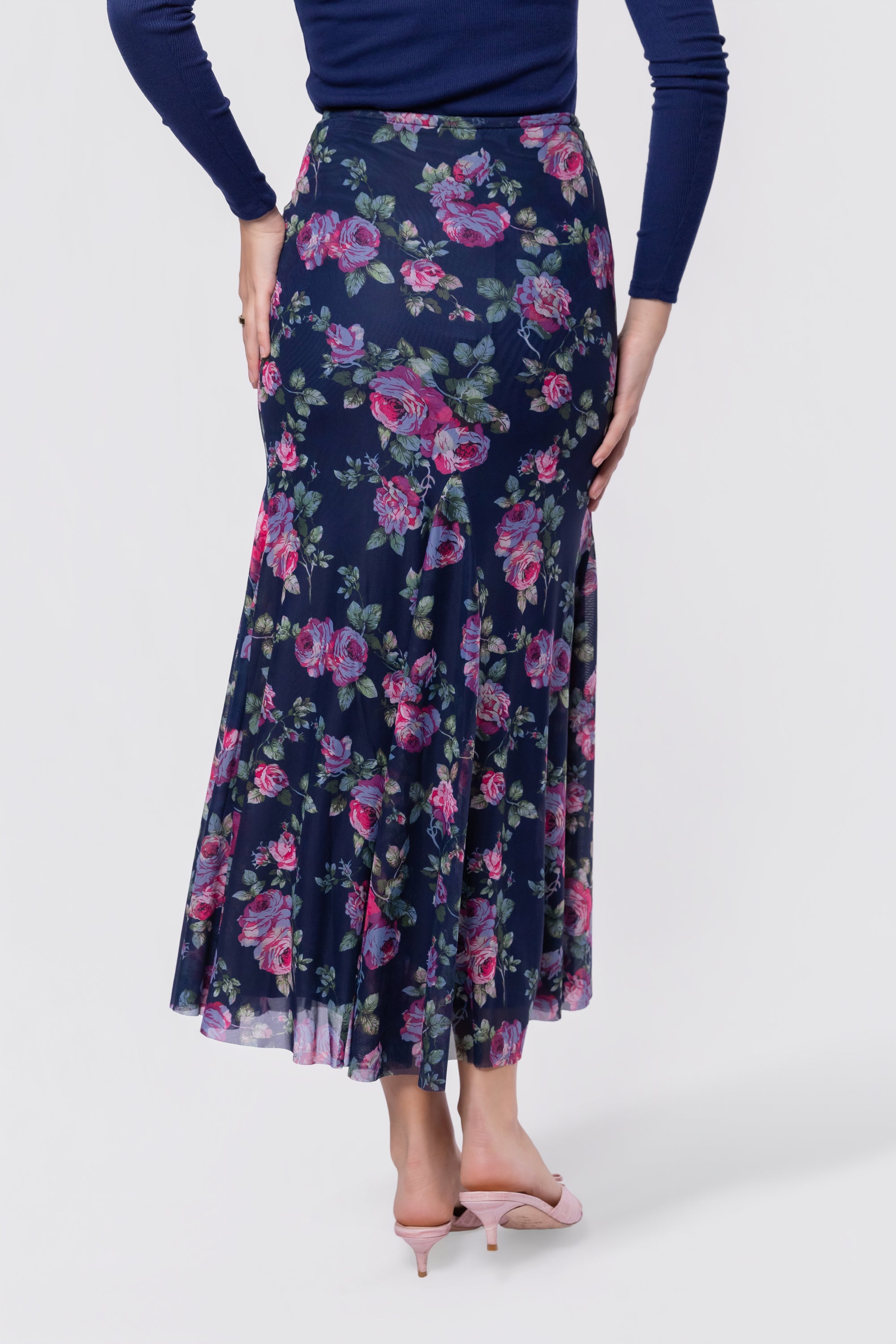 Natalia Skirt (Black Ground)