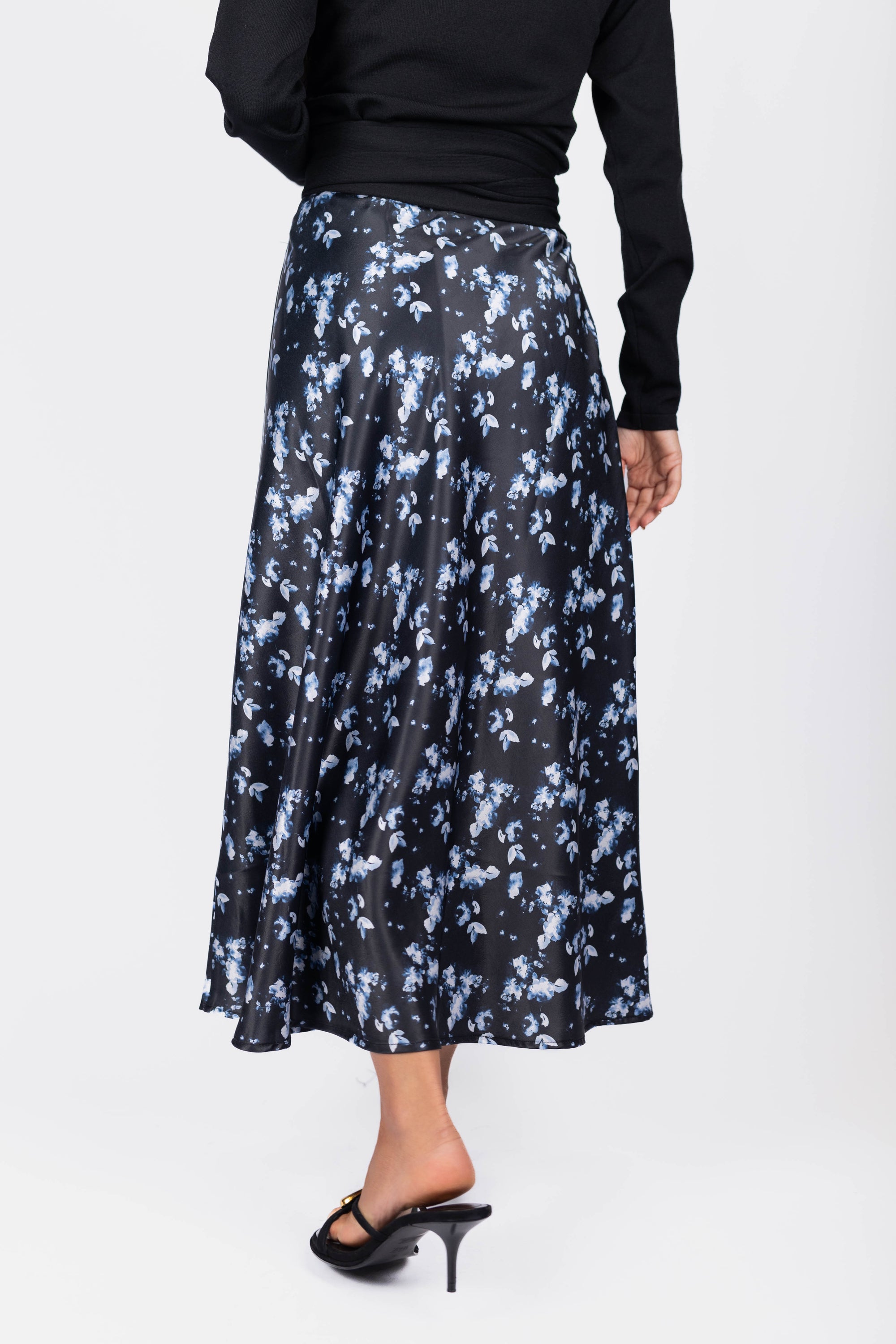 Dakota Skirt (Black/Blue)