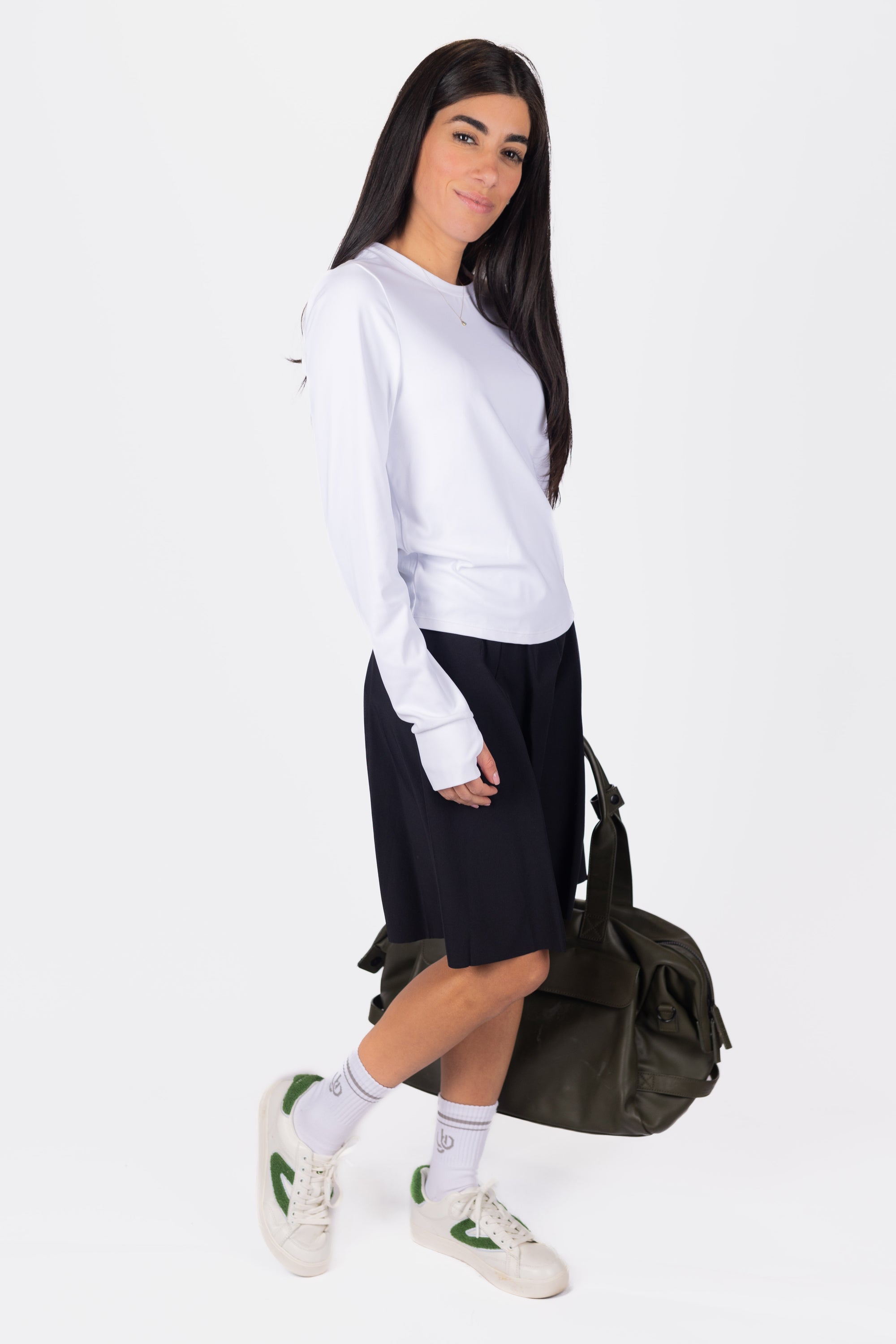 Elevate Skirt (Black) 20&quot;