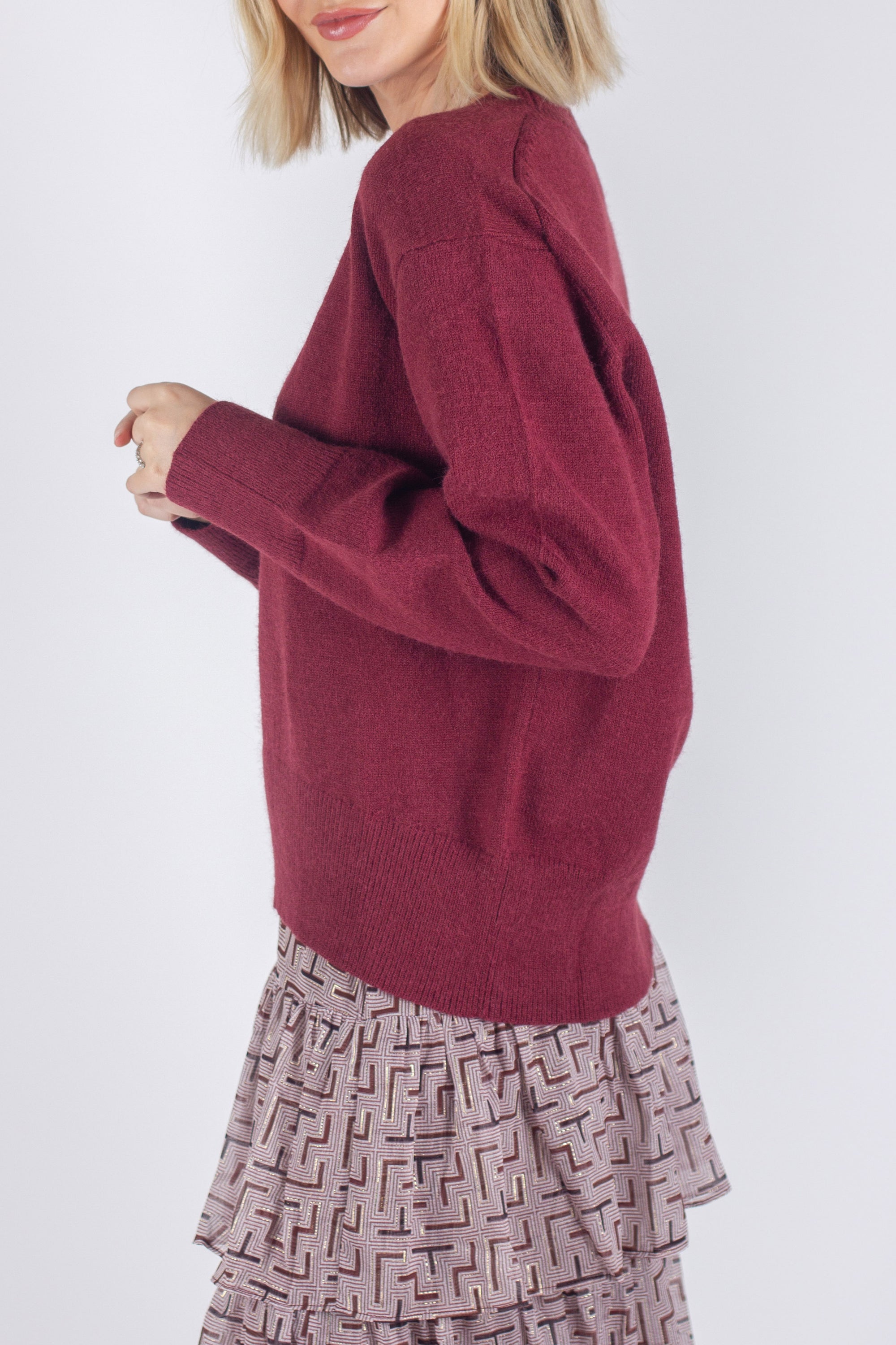 OVERSIZED SWEATER (BURGUNDY) - Yakira Bella