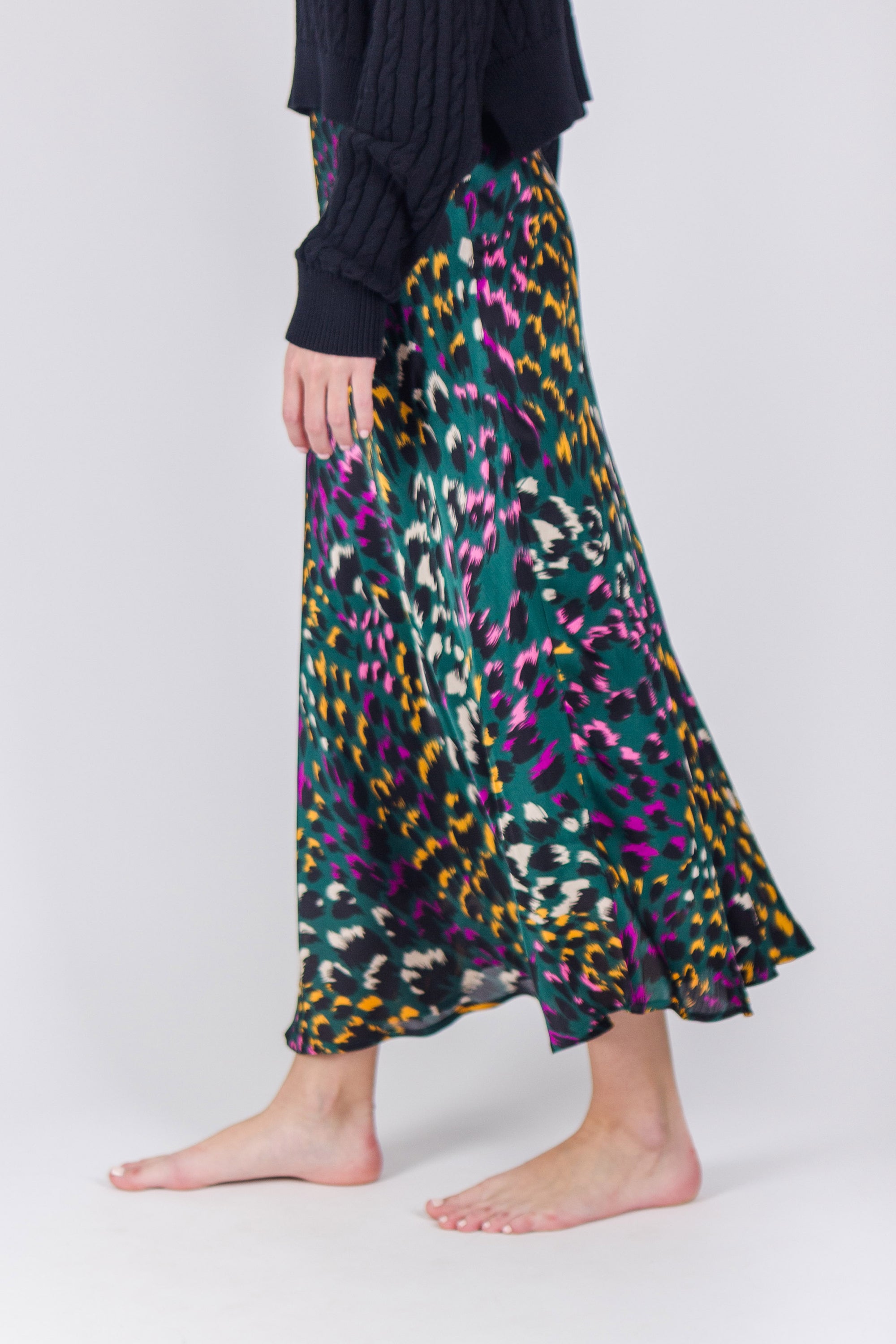 DAKOTA SKIRT (DARK GREEN) - Yakira Bella