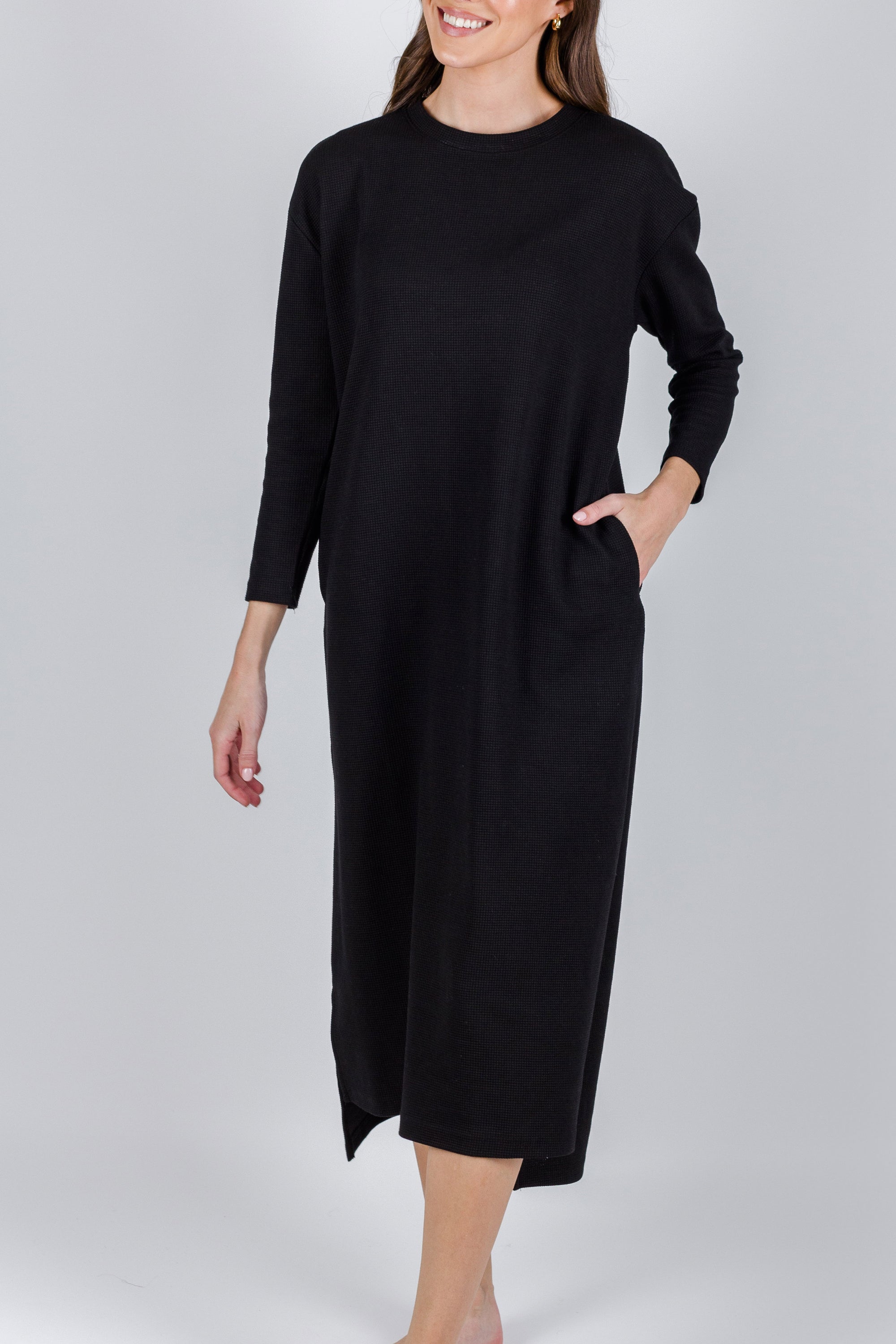 REESE DRESS LONG SLEEVE (BLACK) - Yakira Bella