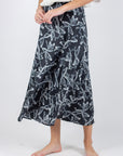 DAKOTA SKIRT (BLACK/WHITE) - Yakira Bella