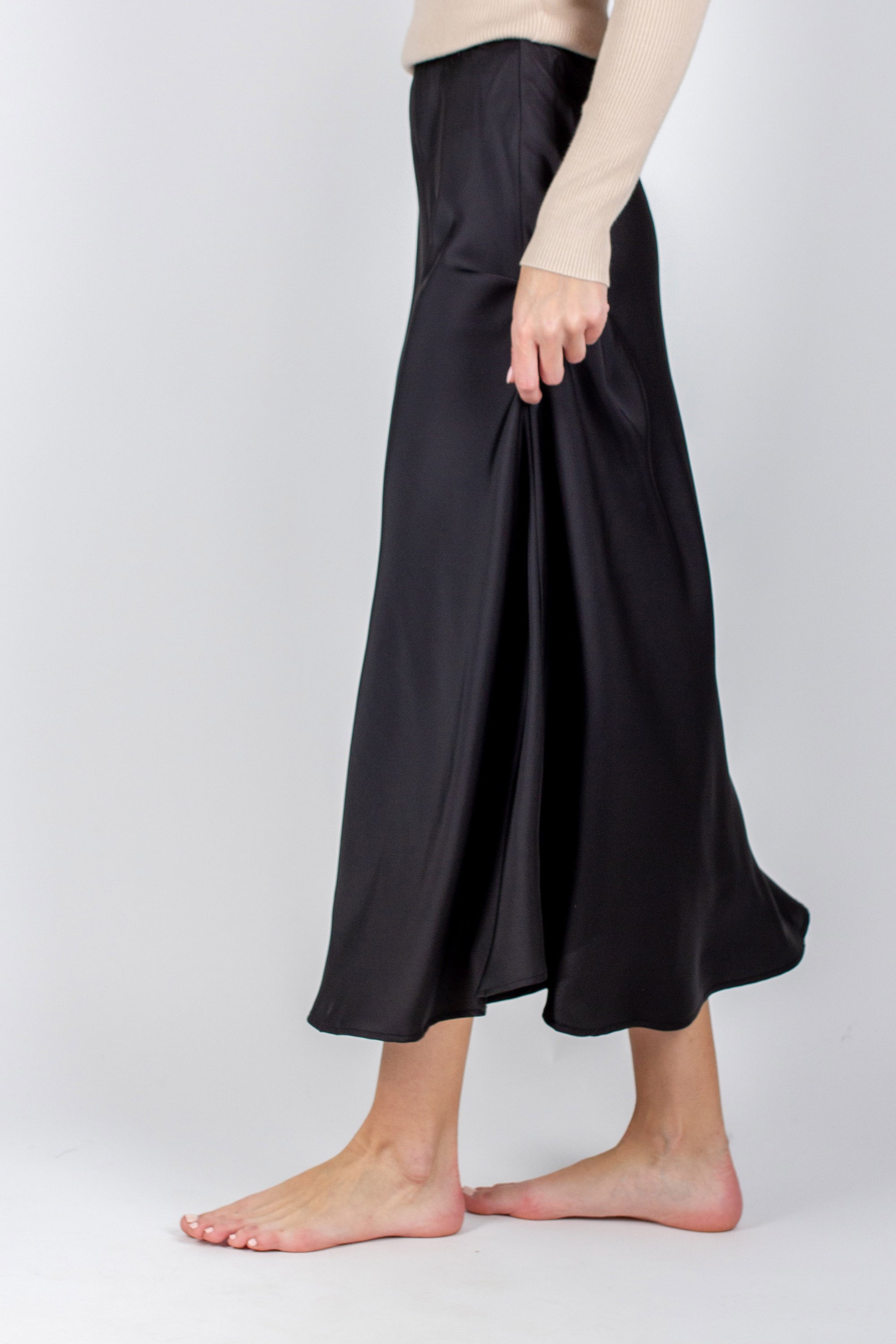 DAKOTA SKIRT (BLACK SOLID) - Yakira Bella