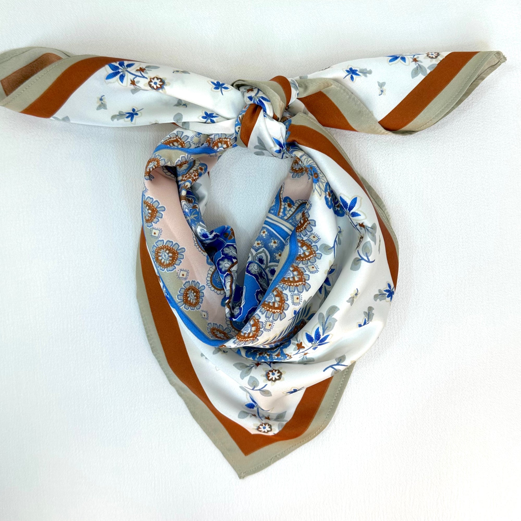 SQUARE HEAD SCARF (BLUE/BROWN) - Yakira Bella