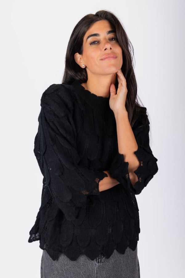Andi Top (Black) - Top - Yakira Bella