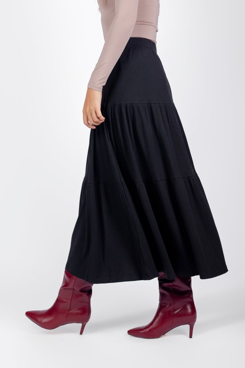 Ayla Skirt 33&quot; (Black) - Skirt - Yakira Bella