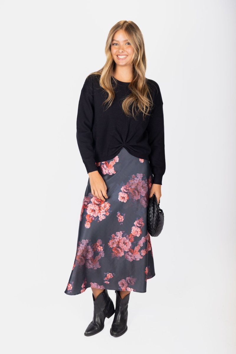Daisy Top (Black) - Top - Yakira Bella