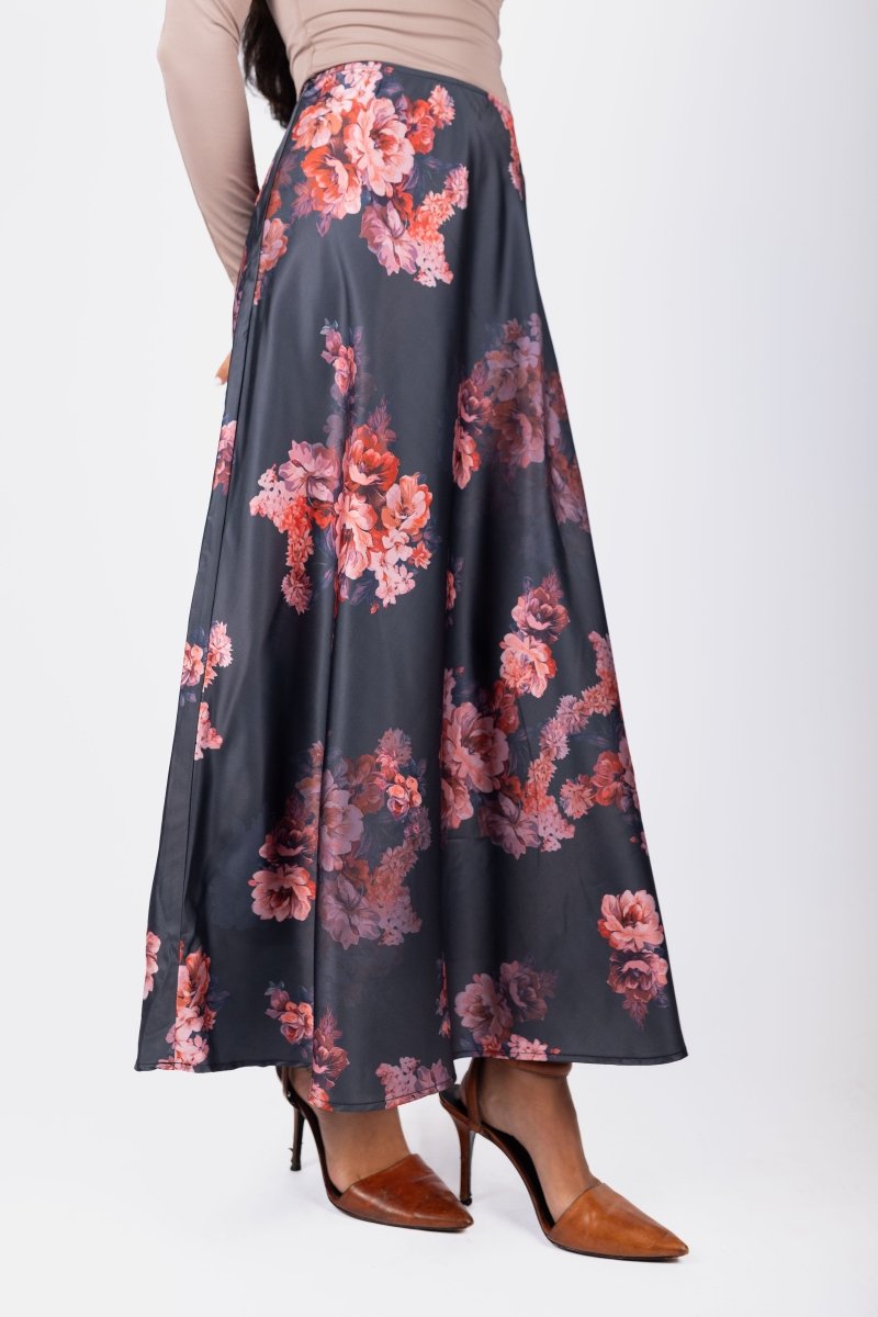 Dakota Skirt (Black Flower) - Skirt - Yakira Bella