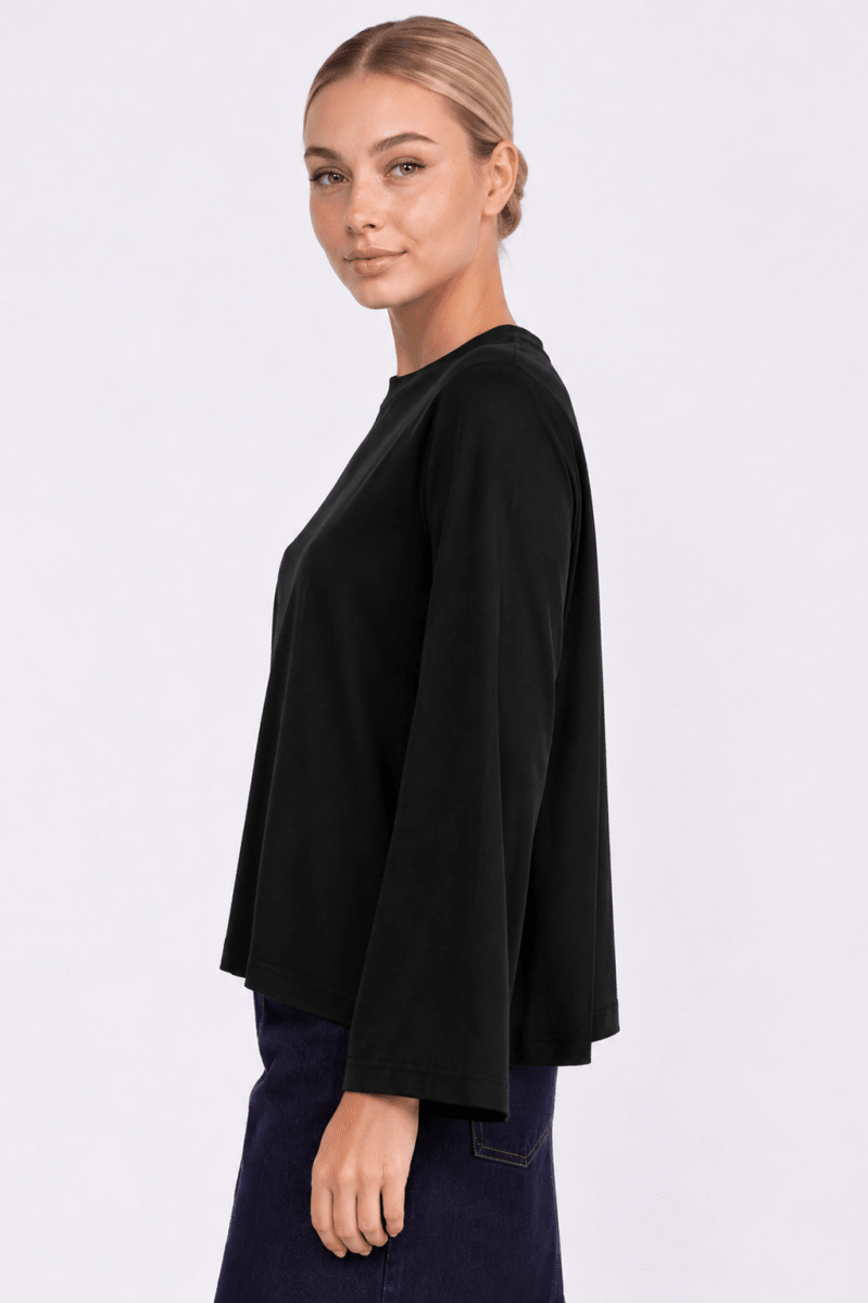 Kate Top (Black) - Top - Yakira Bella