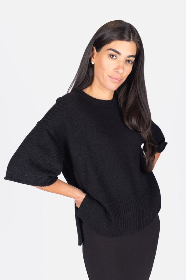 LEANNA TOP (BLACK) - Top - Yakira Bella