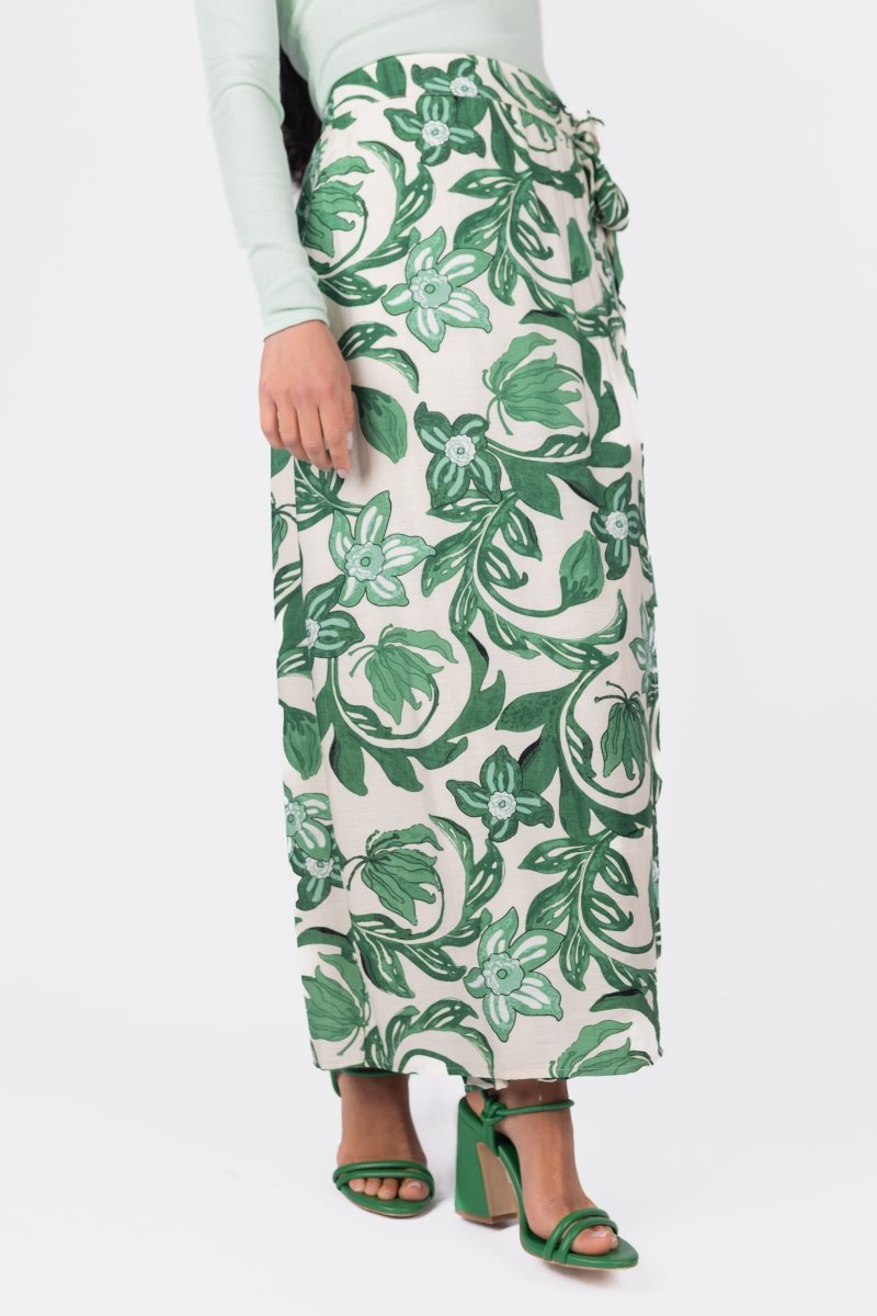 LEILA SKIRT (GREEN PATTERN) - Skirt - Yakira Bella