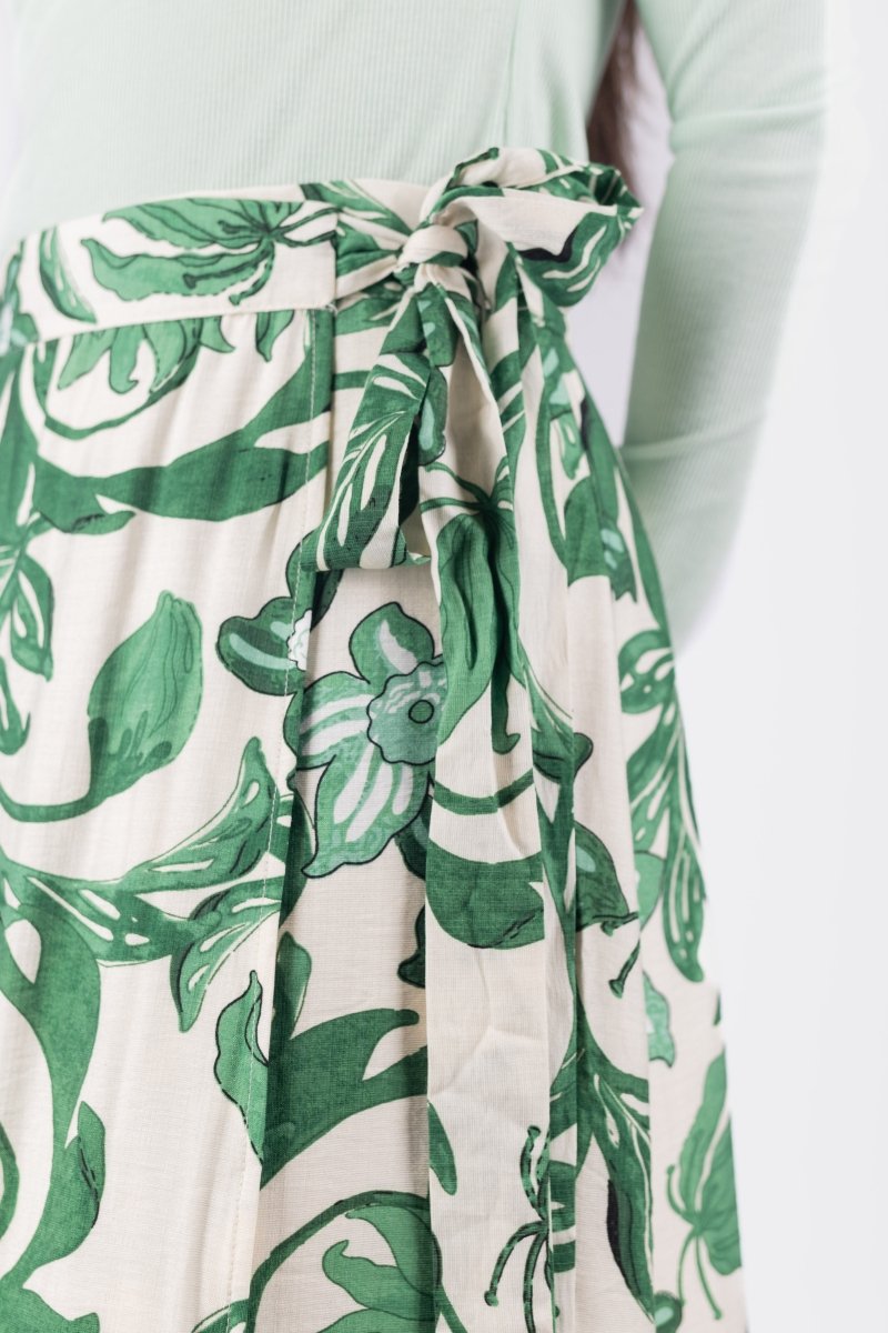 LEILA SKIRT (GREEN PATTERN) - Skirt - Yakira Bella