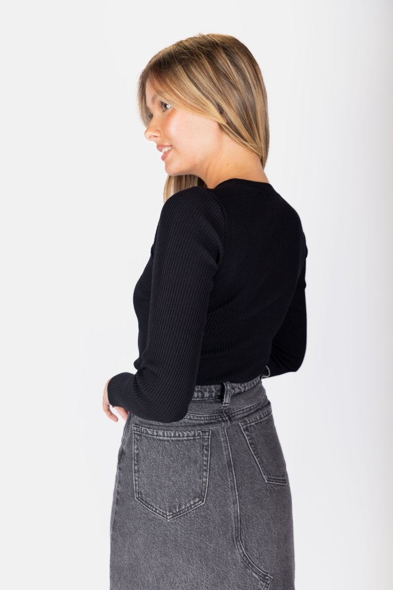 Lila Top (Black) - Top - Yakira Bella