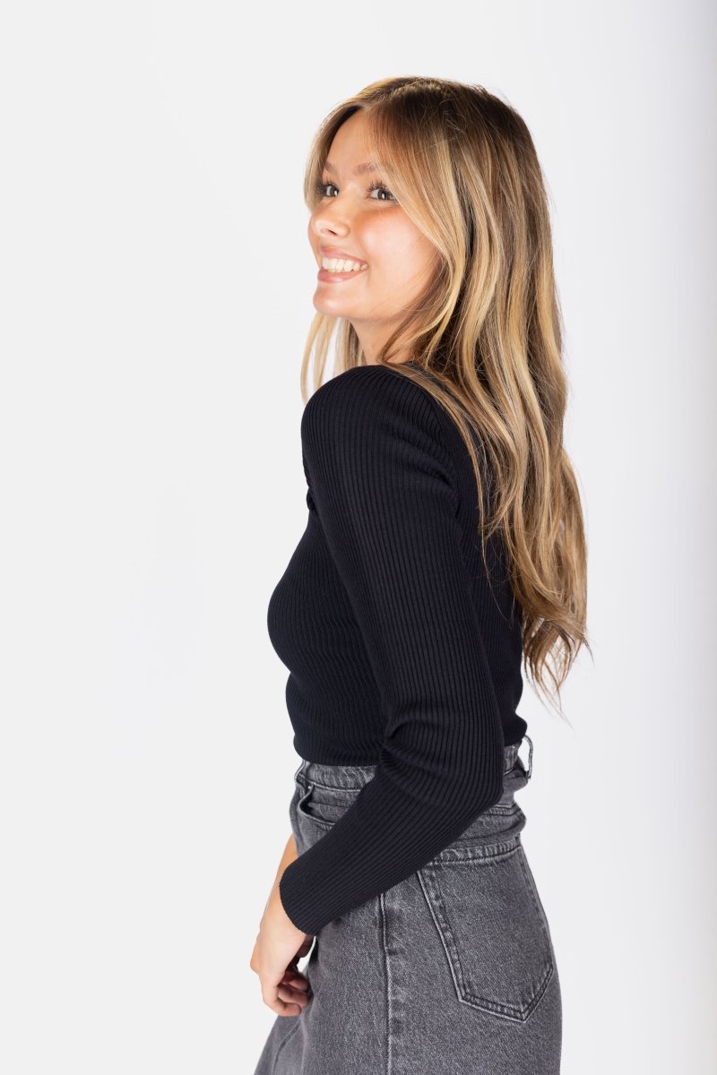 Lila Top (Black) - Top - Yakira Bella