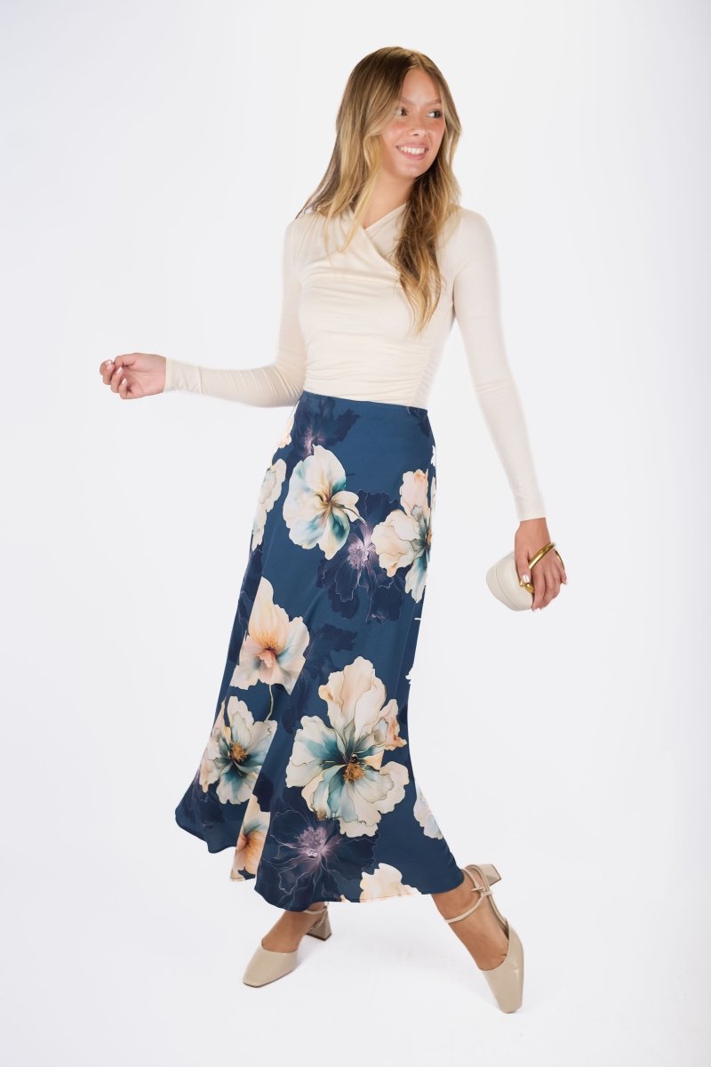 Lisa Skirt (Blue Flower) - Skirt - Yakira Bella