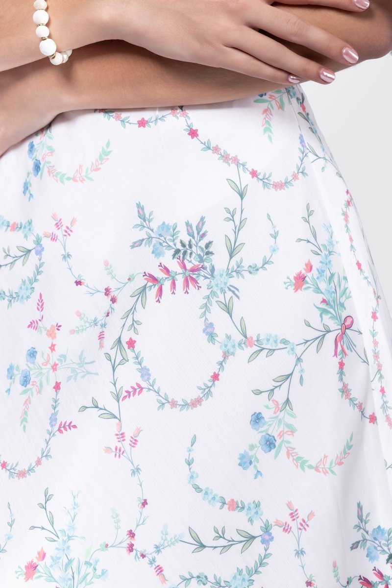Lisa Skirt (White Flower) - Skirt - Yakira Bella
