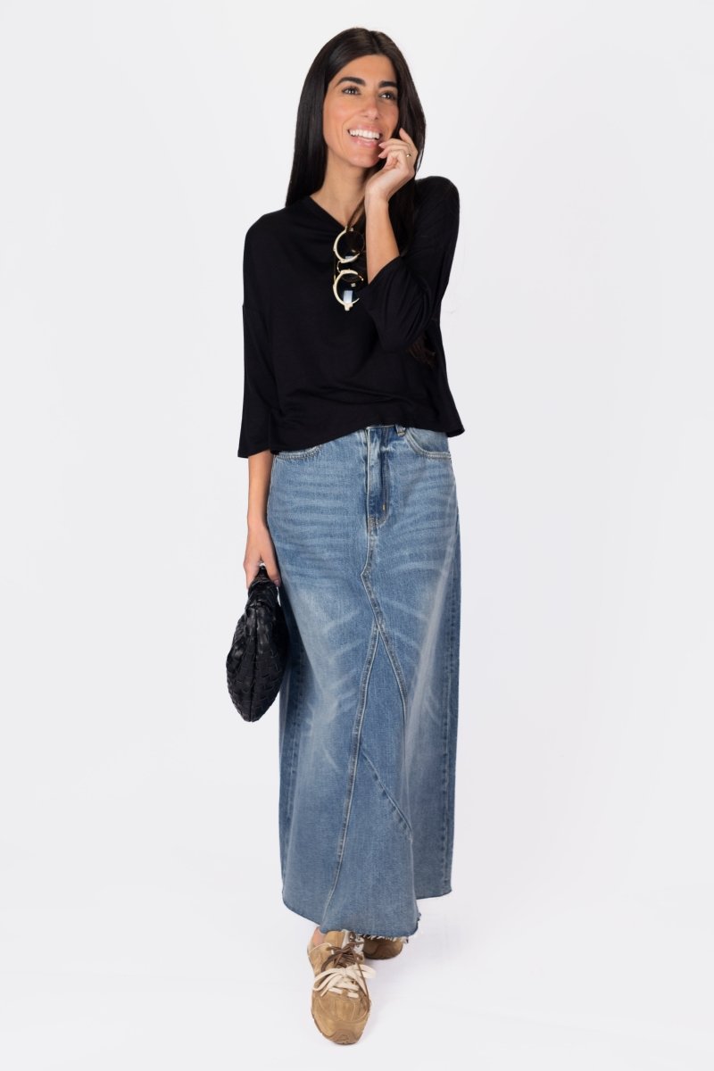 REMI TEE PLAIN (BLACK) - Top - Yakira Bella