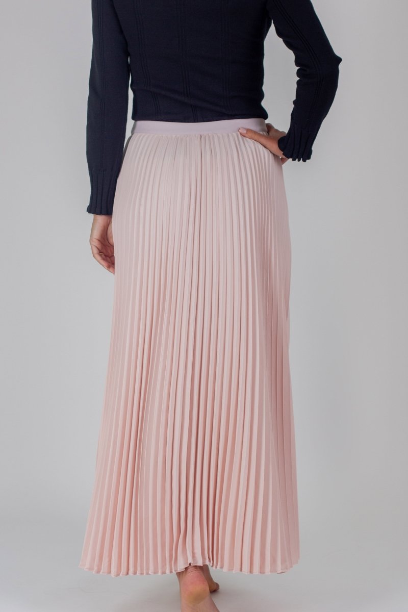 Light pink skirt best sale