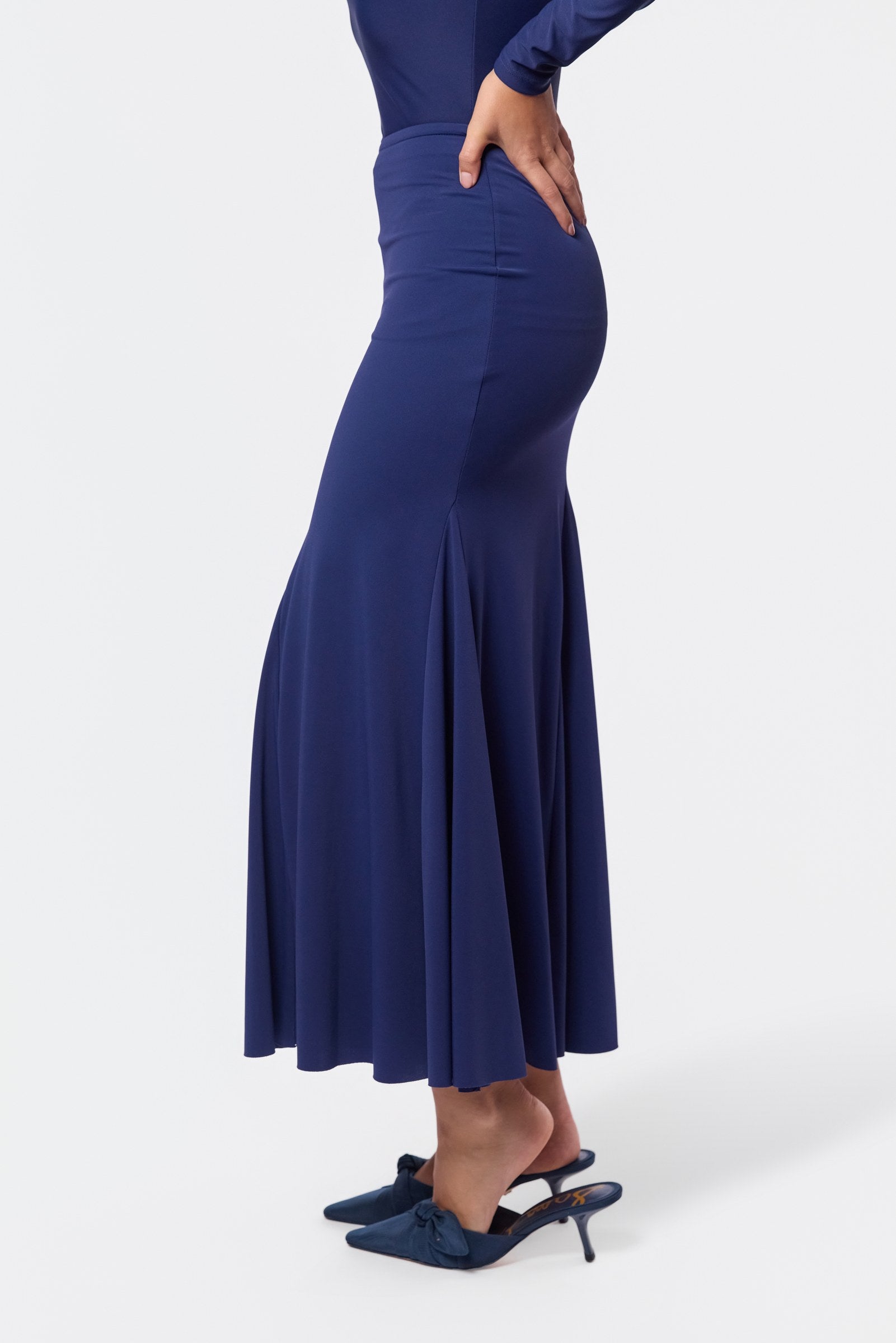 Natalia Skirt (Navy Solid)