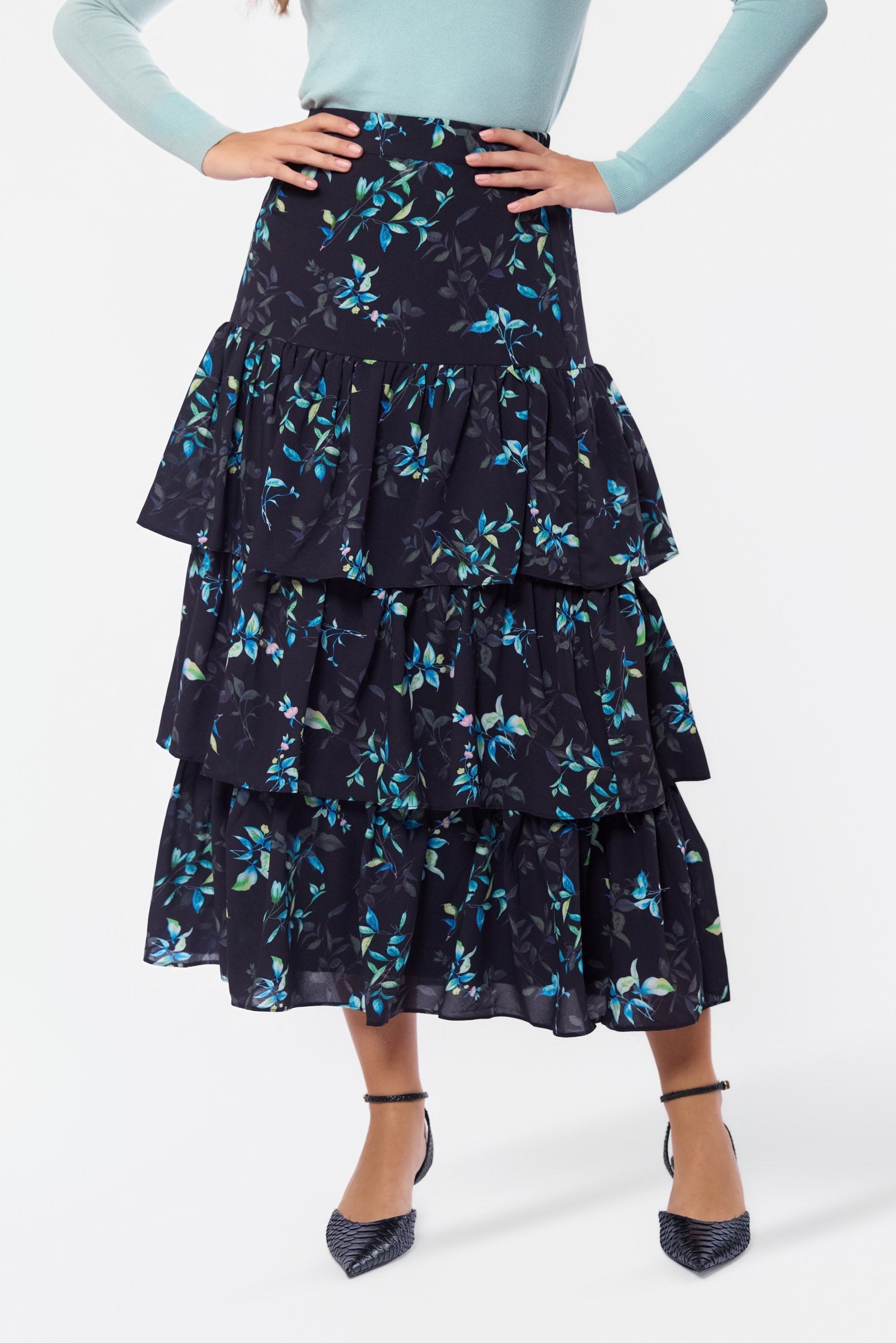 Suri Skirt (Black/Blue)