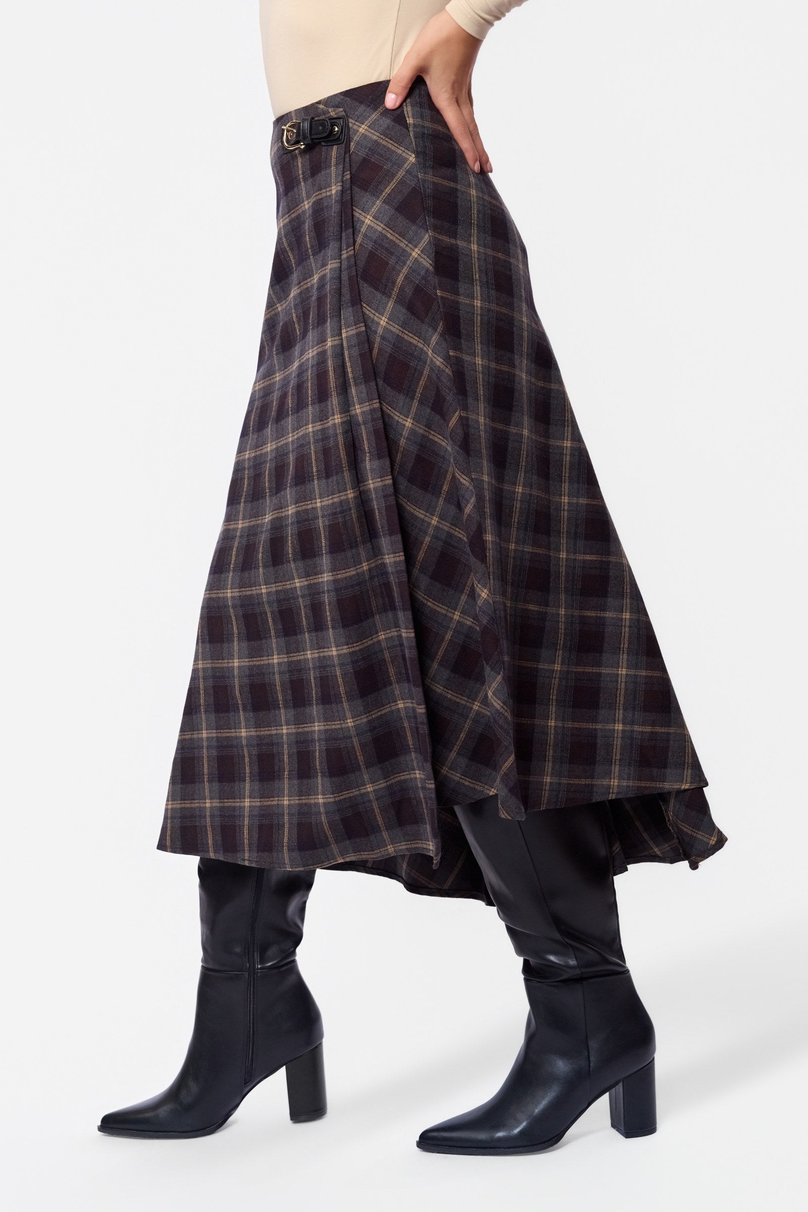 Foley Skirt (Black Plaid)