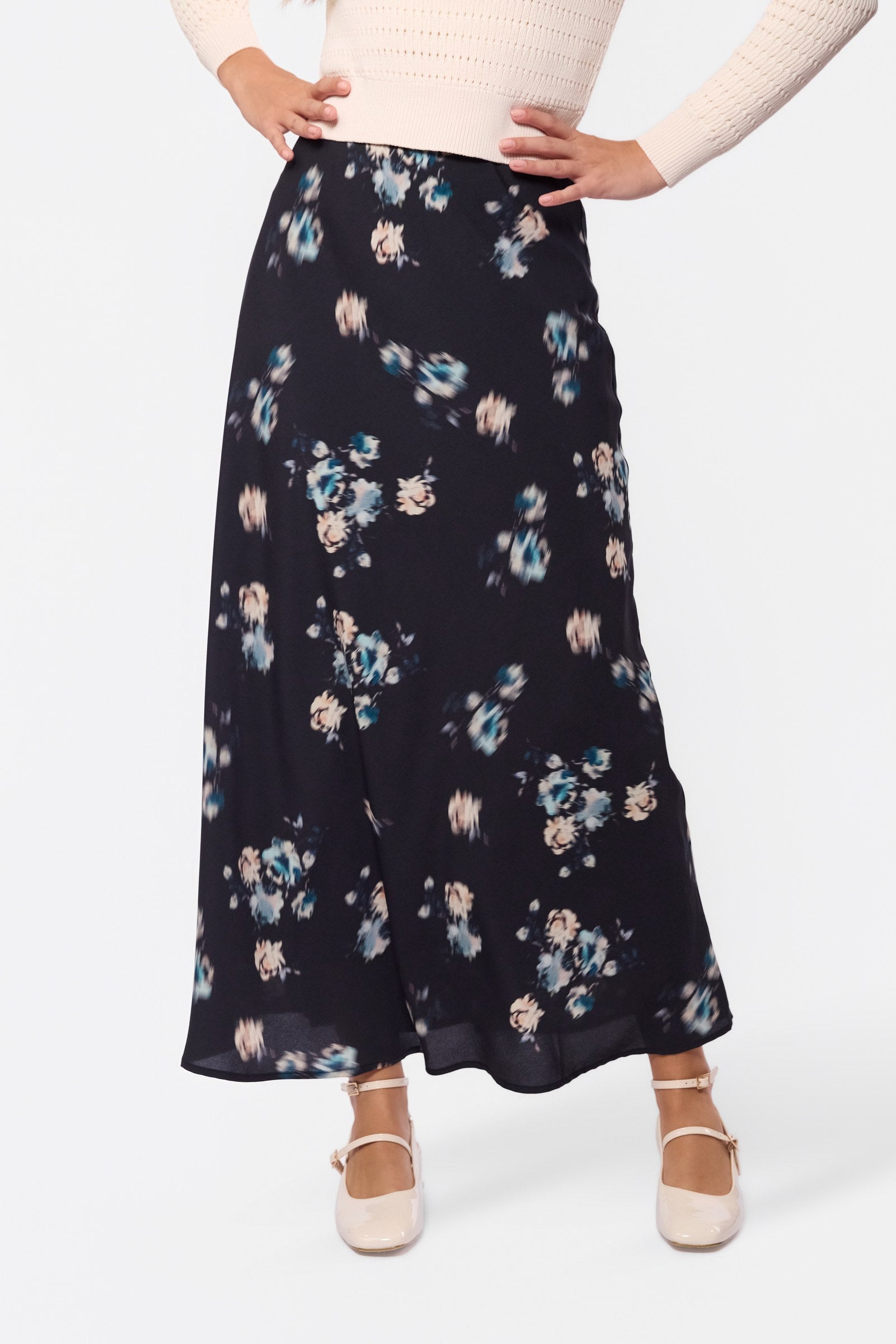 Lisa Skirt (Black Sage)