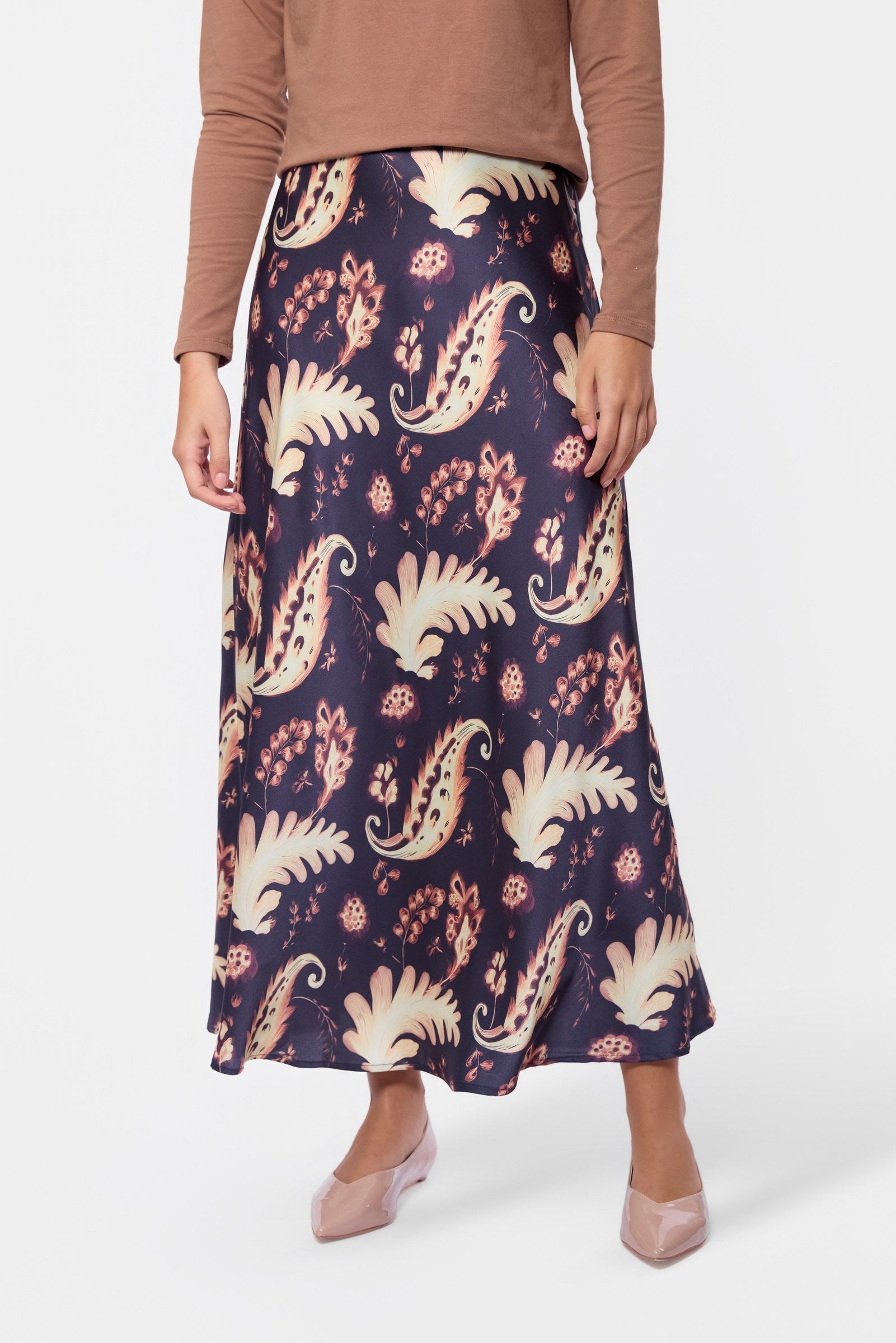 Lisa Skirt (Black Ivory)