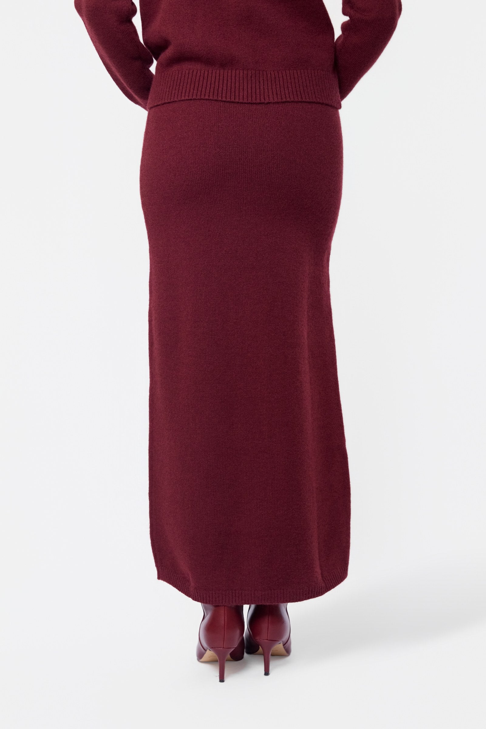 Sari Skirt (Burgundy)