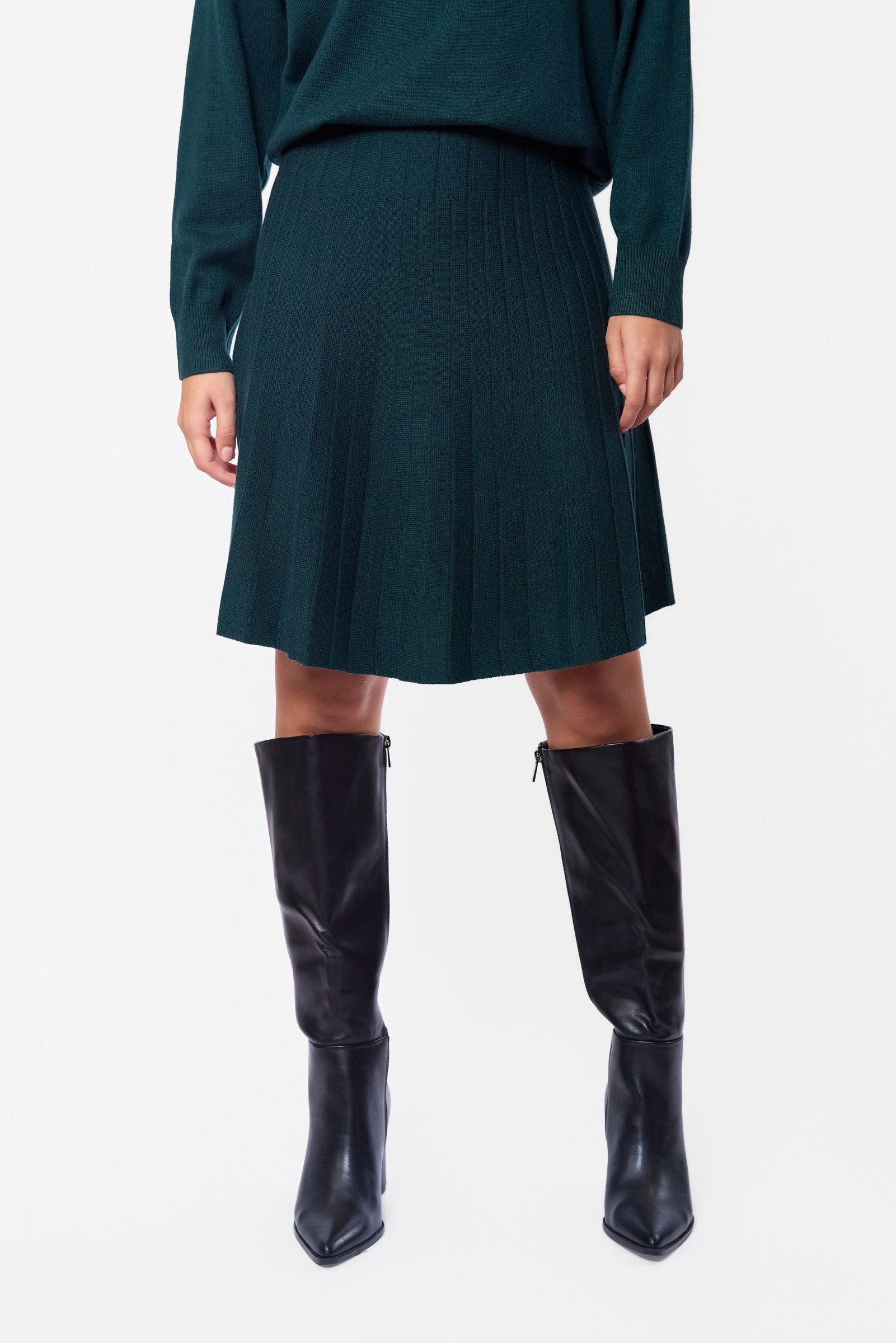 Irina Skirt (Dark Green)