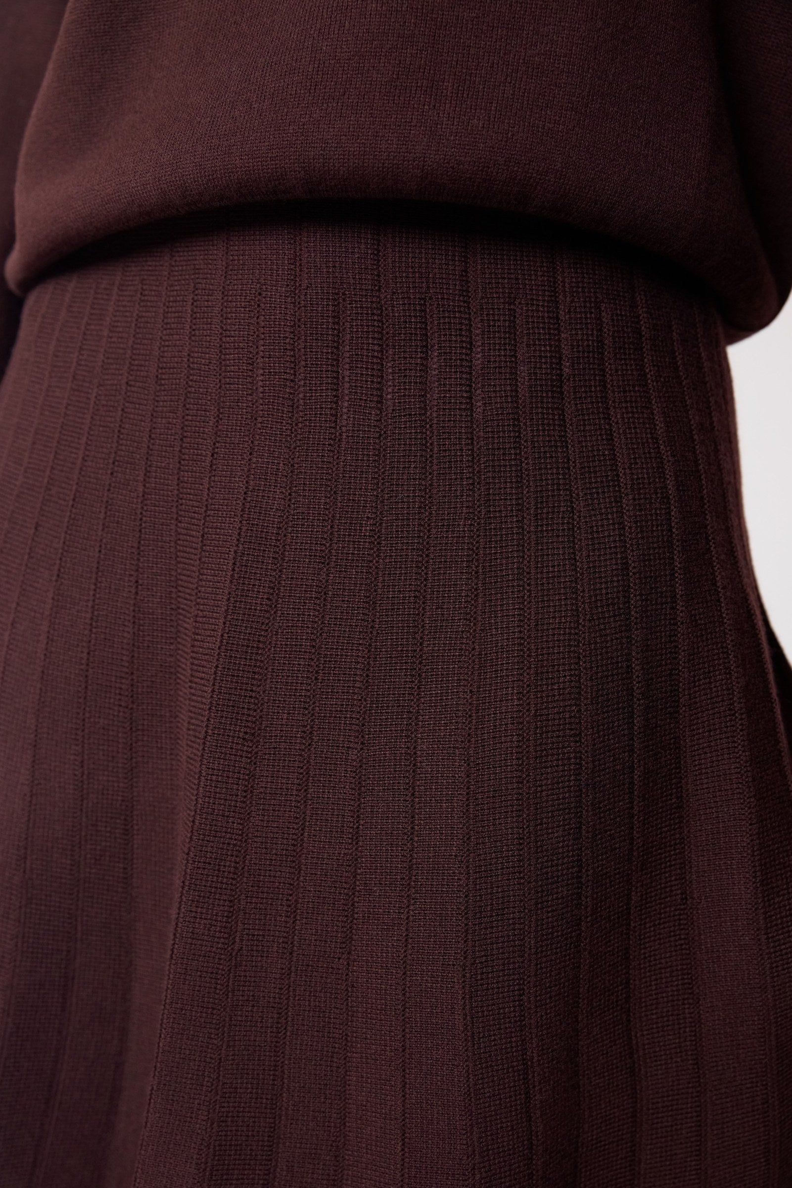 Irina Skirt (Brown)
