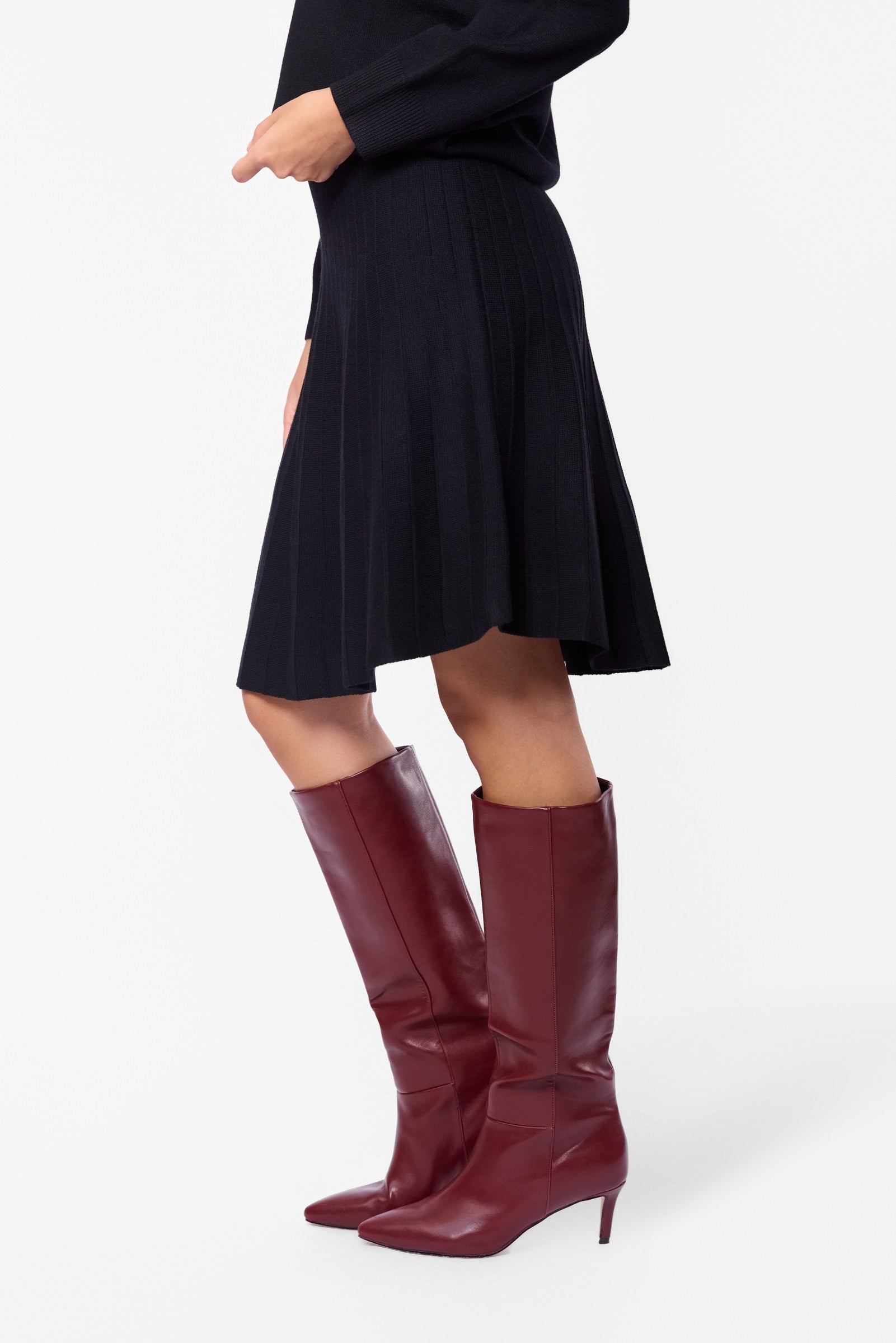 Irina Skirt (Black)