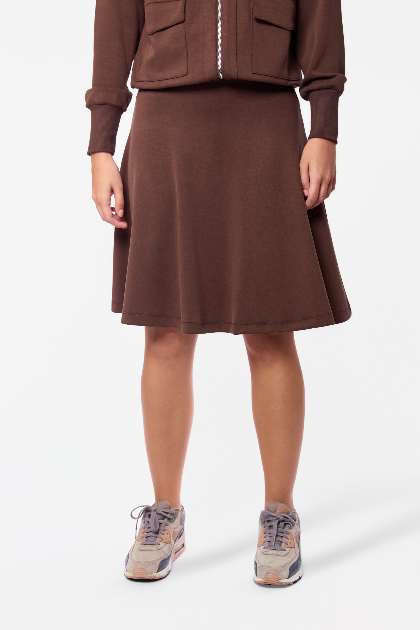 Mina Swing Skirt 23" (Dark Brown)