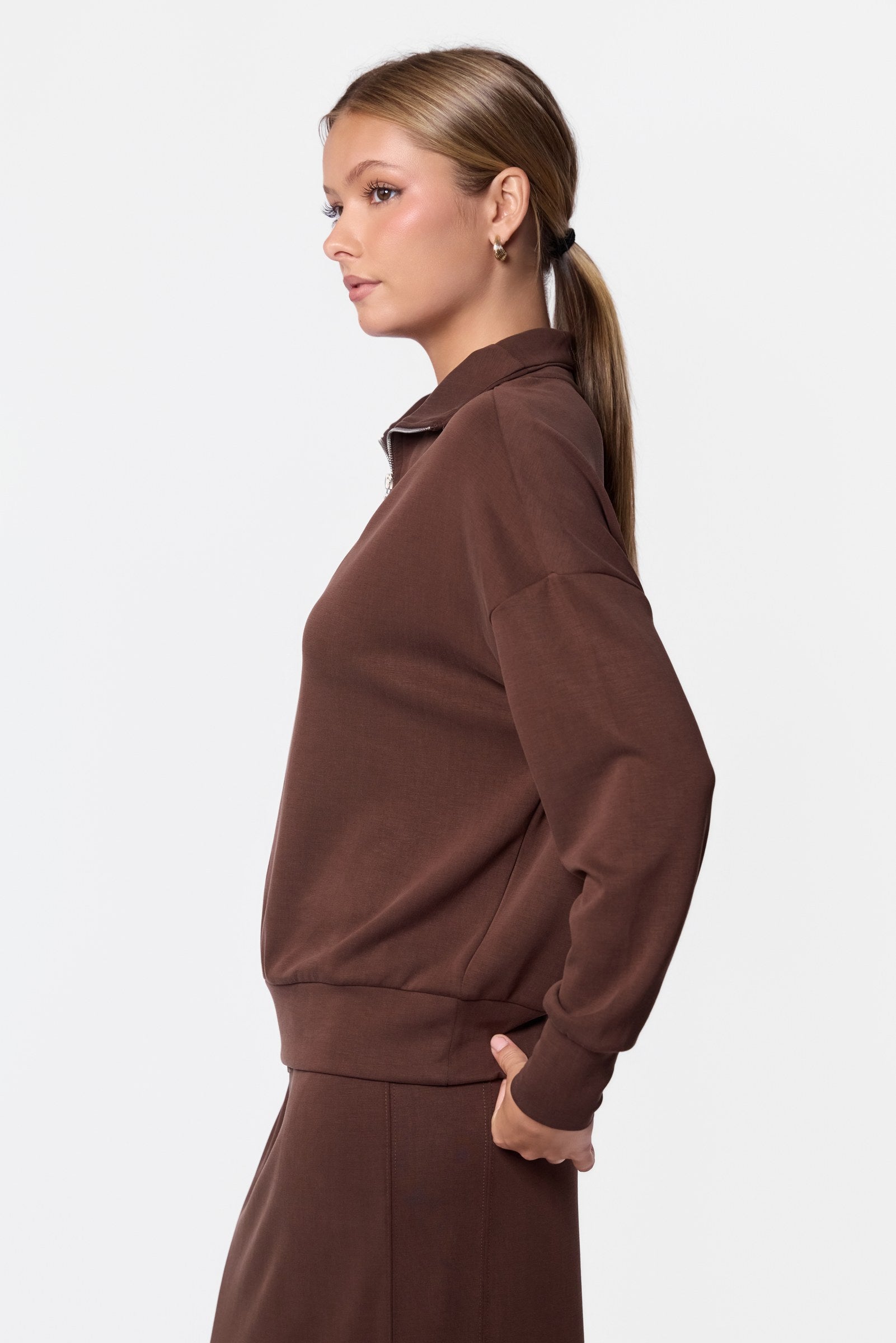 Mina Half Zip Top (Dark Brown)