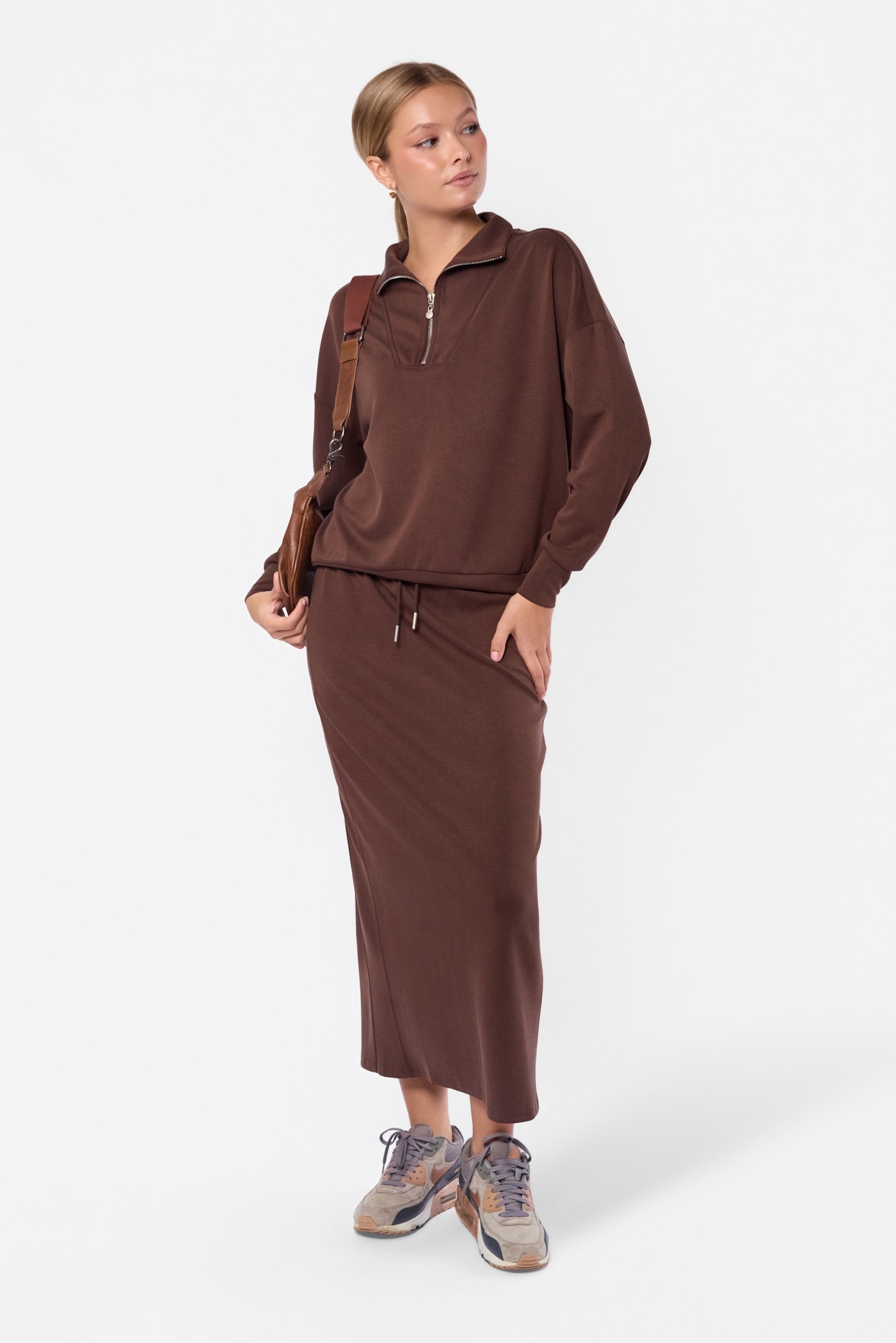 Mina Half Zip Top (Dark Brown)