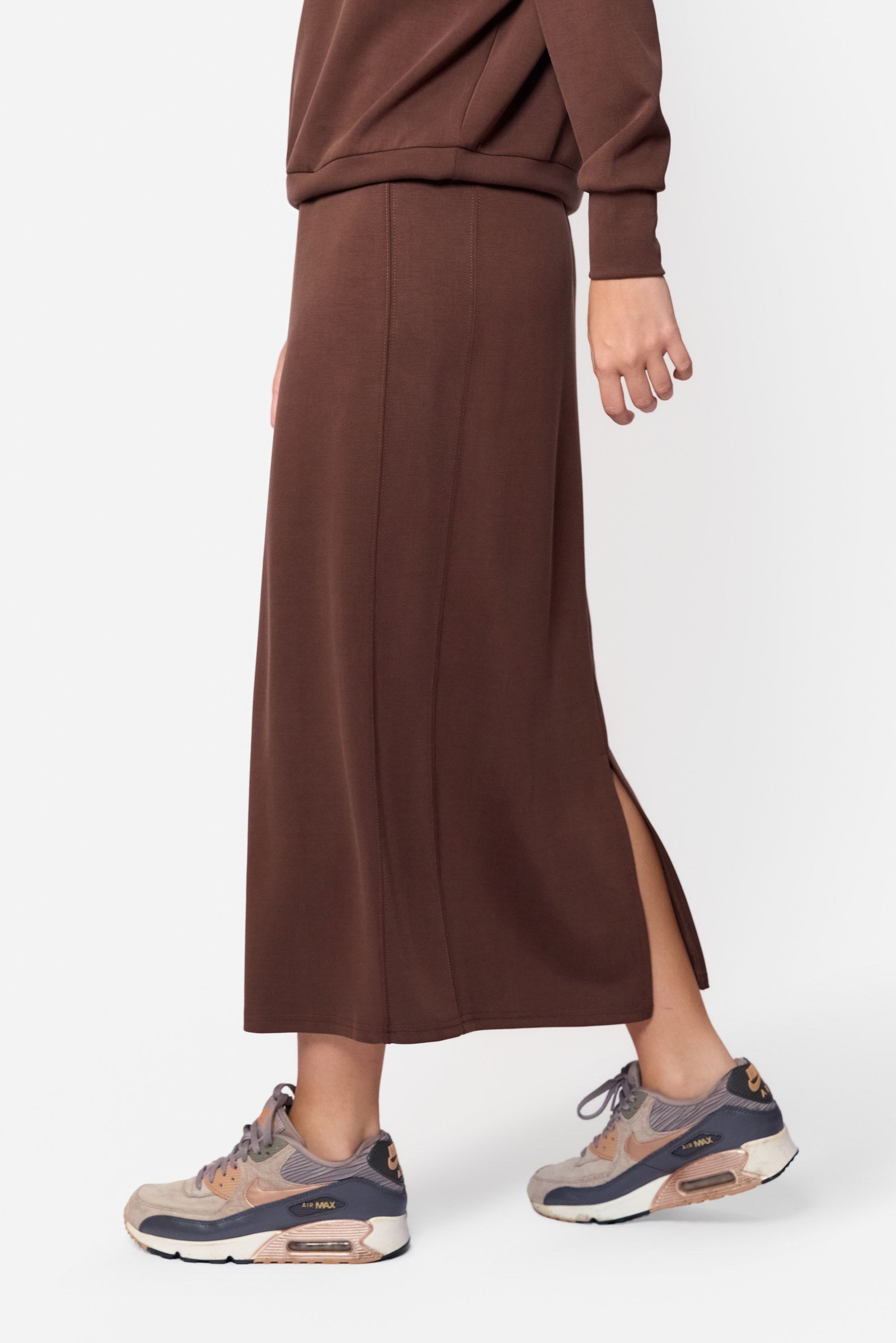Mina Skirt 35" (Dark Brown)
