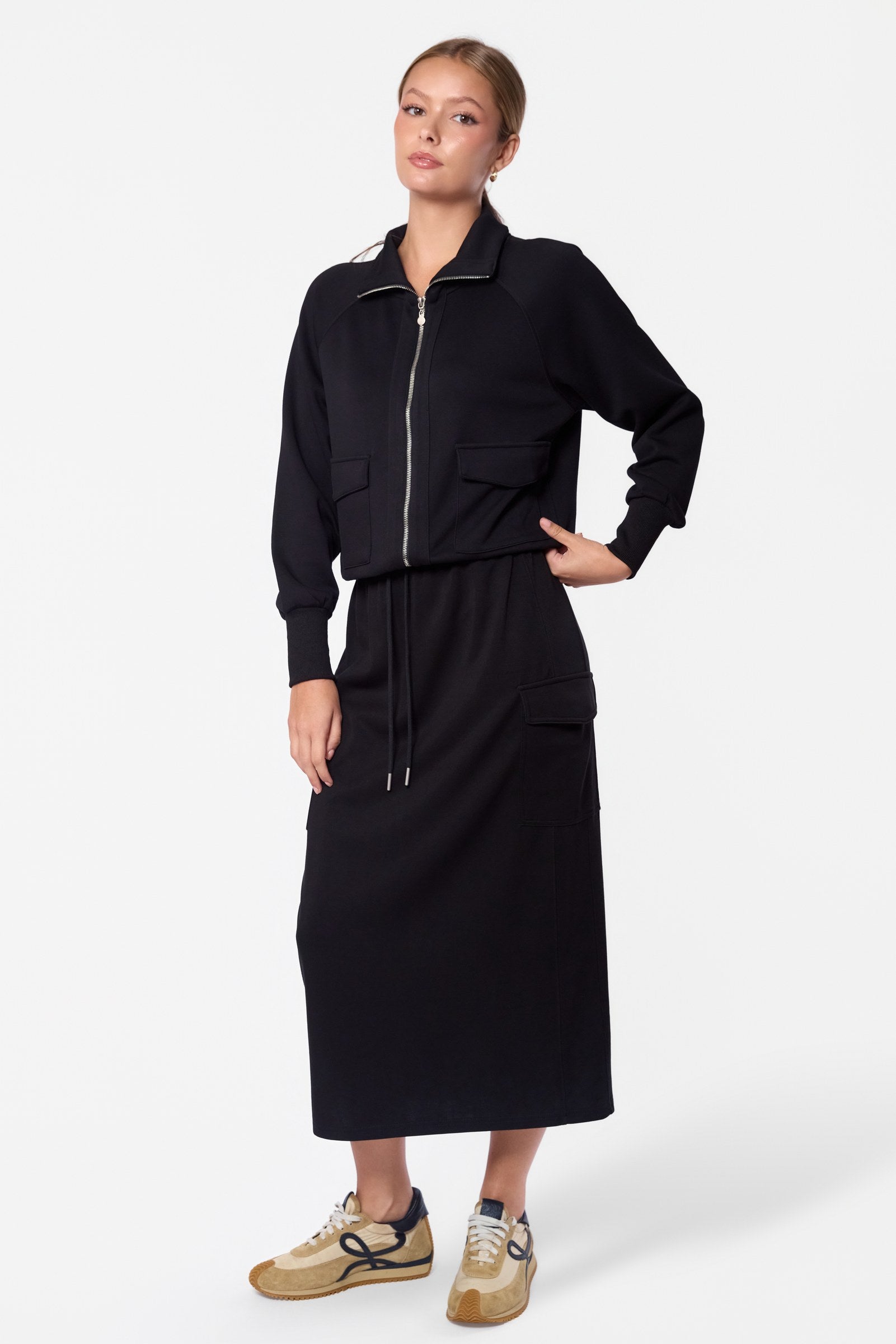 Mina Cargo Skirt 35" (Black)