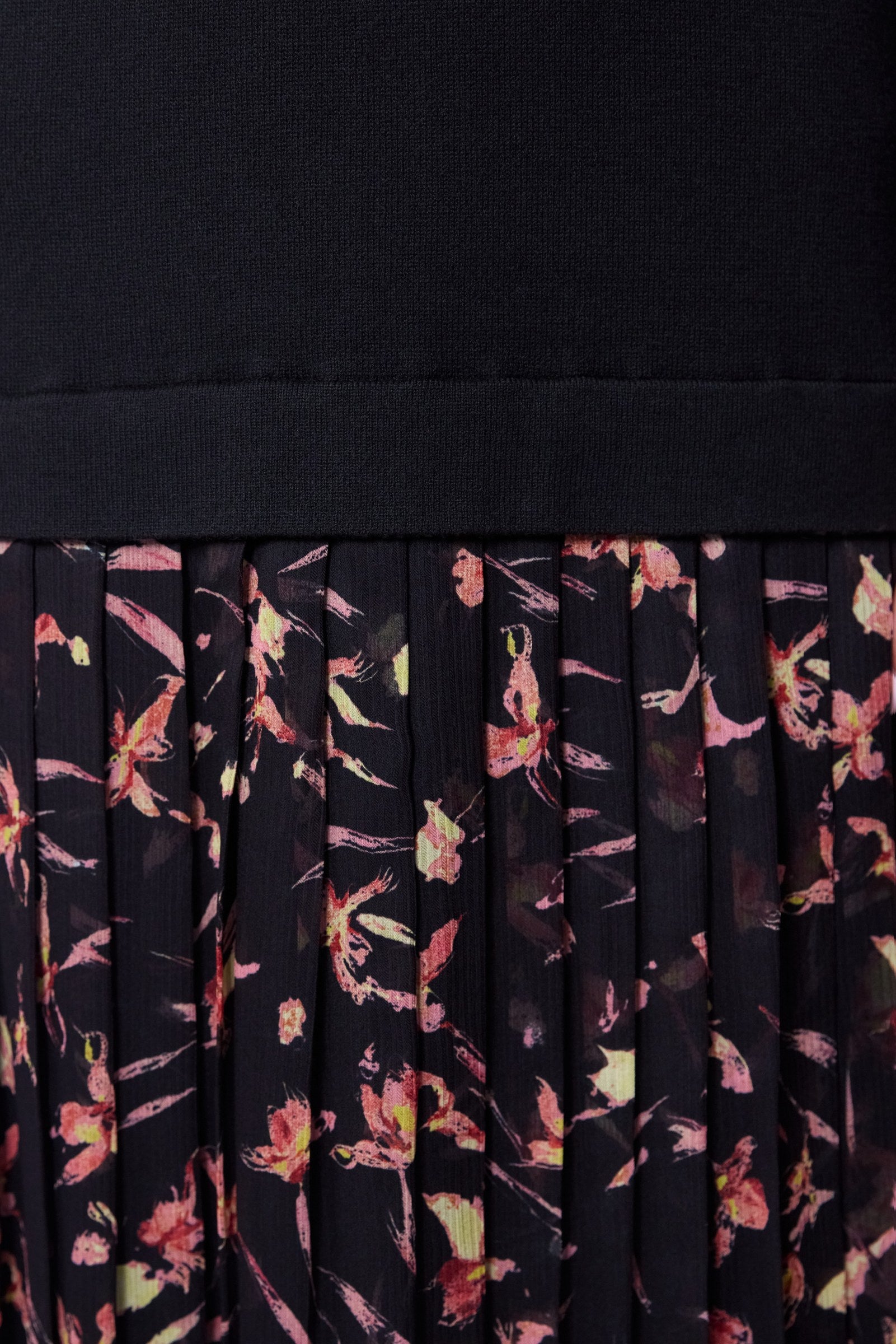 Dara Dress (Black)