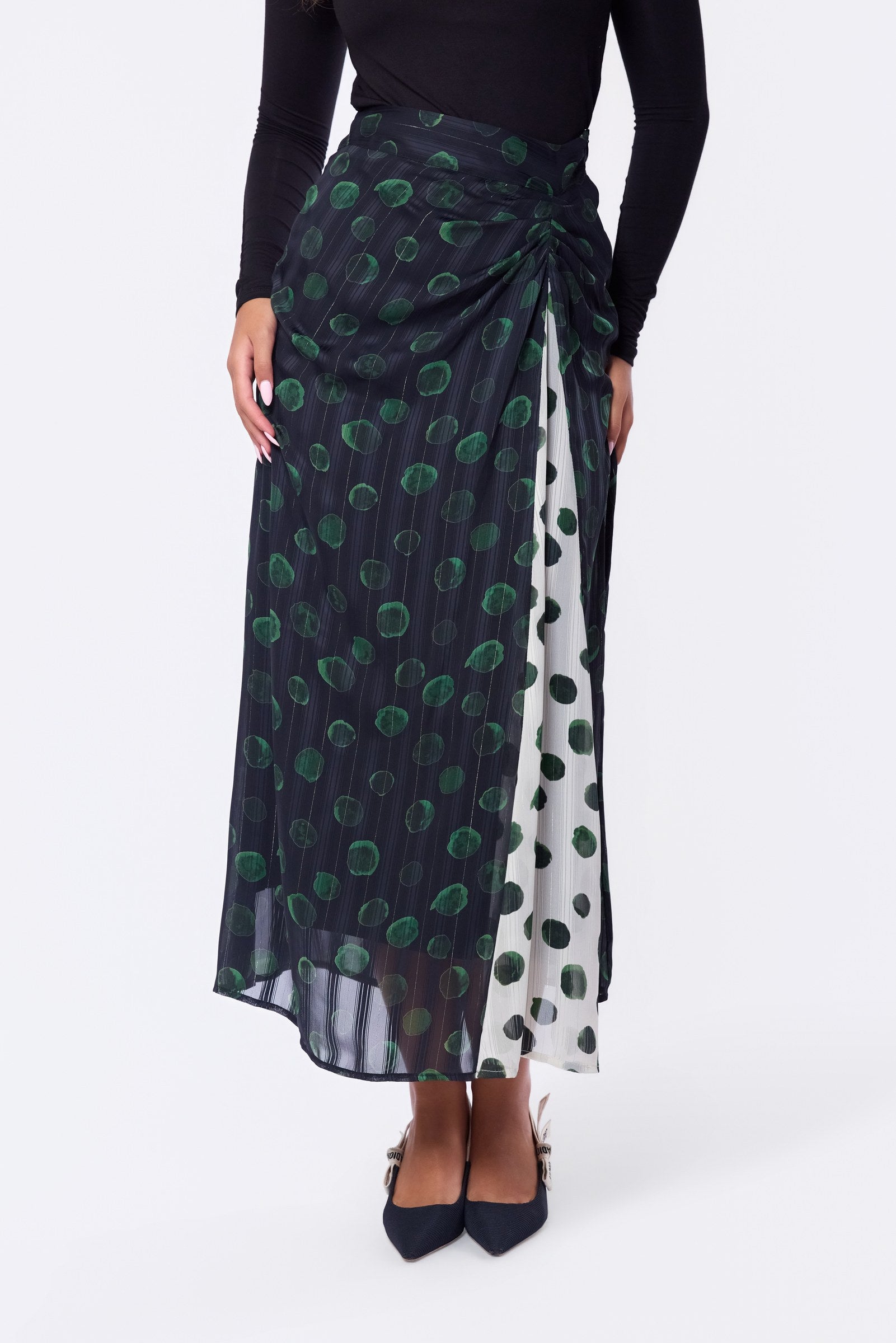 Khai Skirt (Green Ivory)